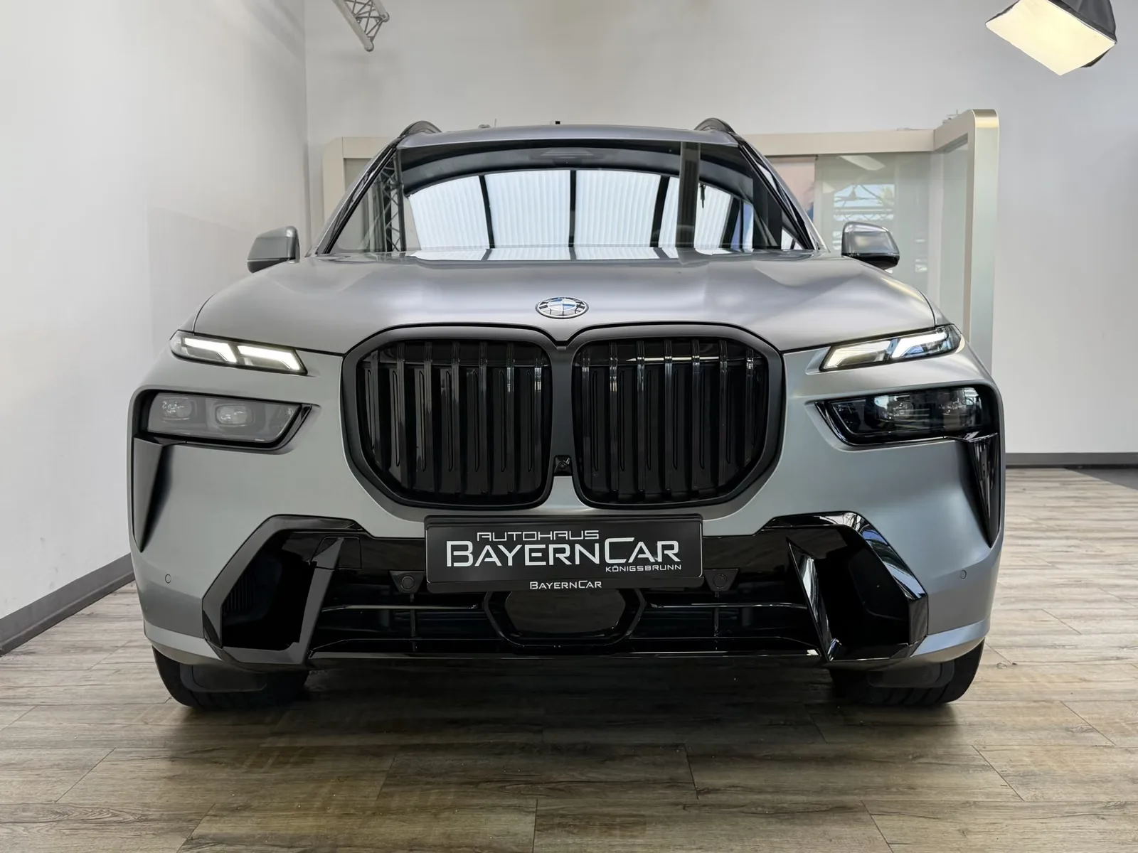 2026 BMW X7 xDrive40d M Sport Pro, 2/30