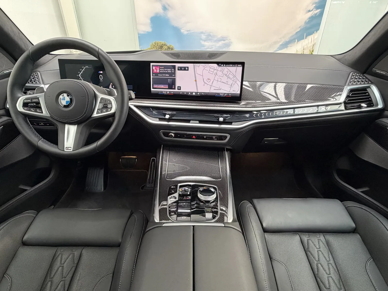 2026 BMW X7 xDrive40d M Sport Pro, 7/30