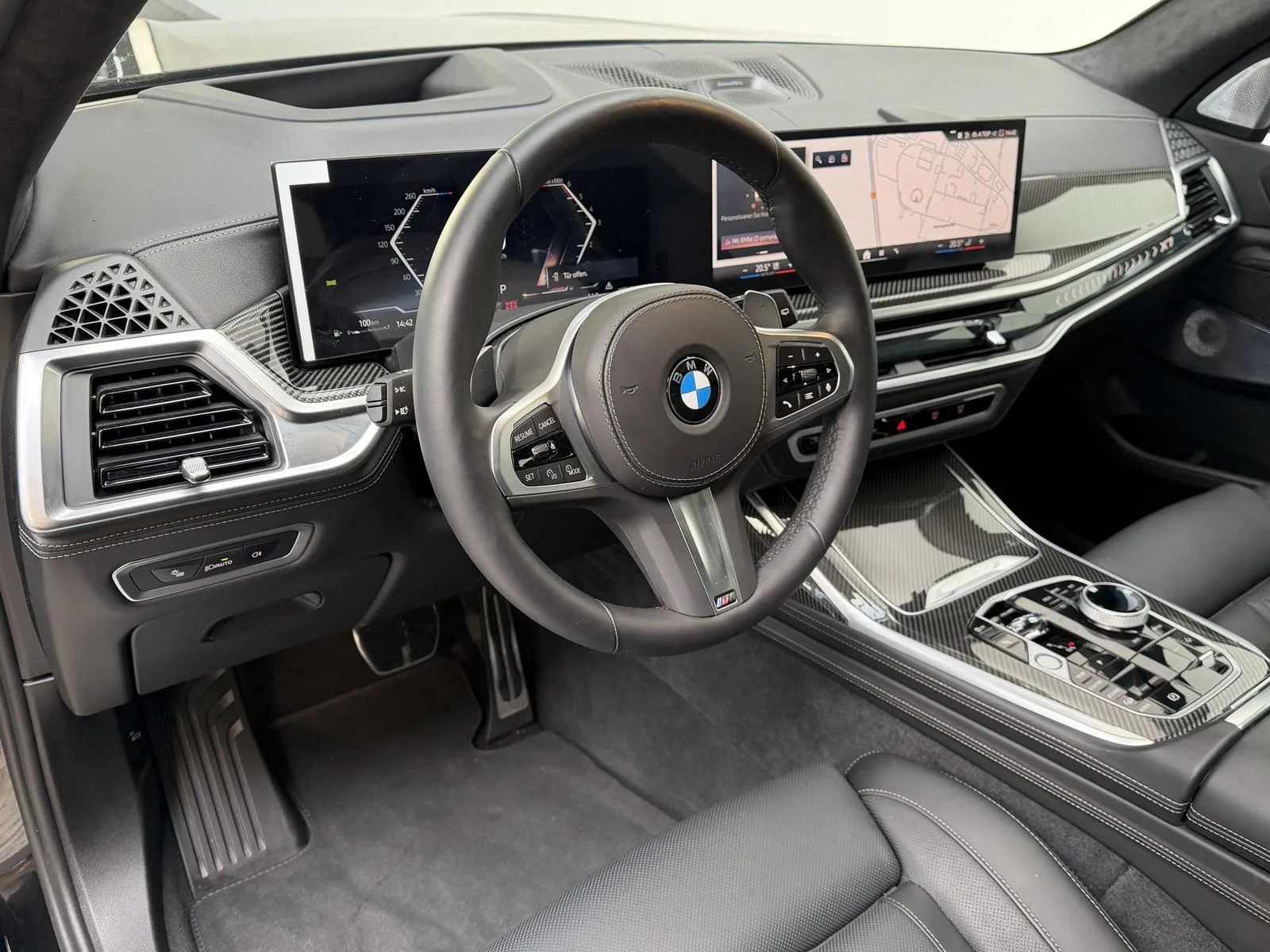 2026 BMW X7 xDrive40d M Sport Pro, 7/30