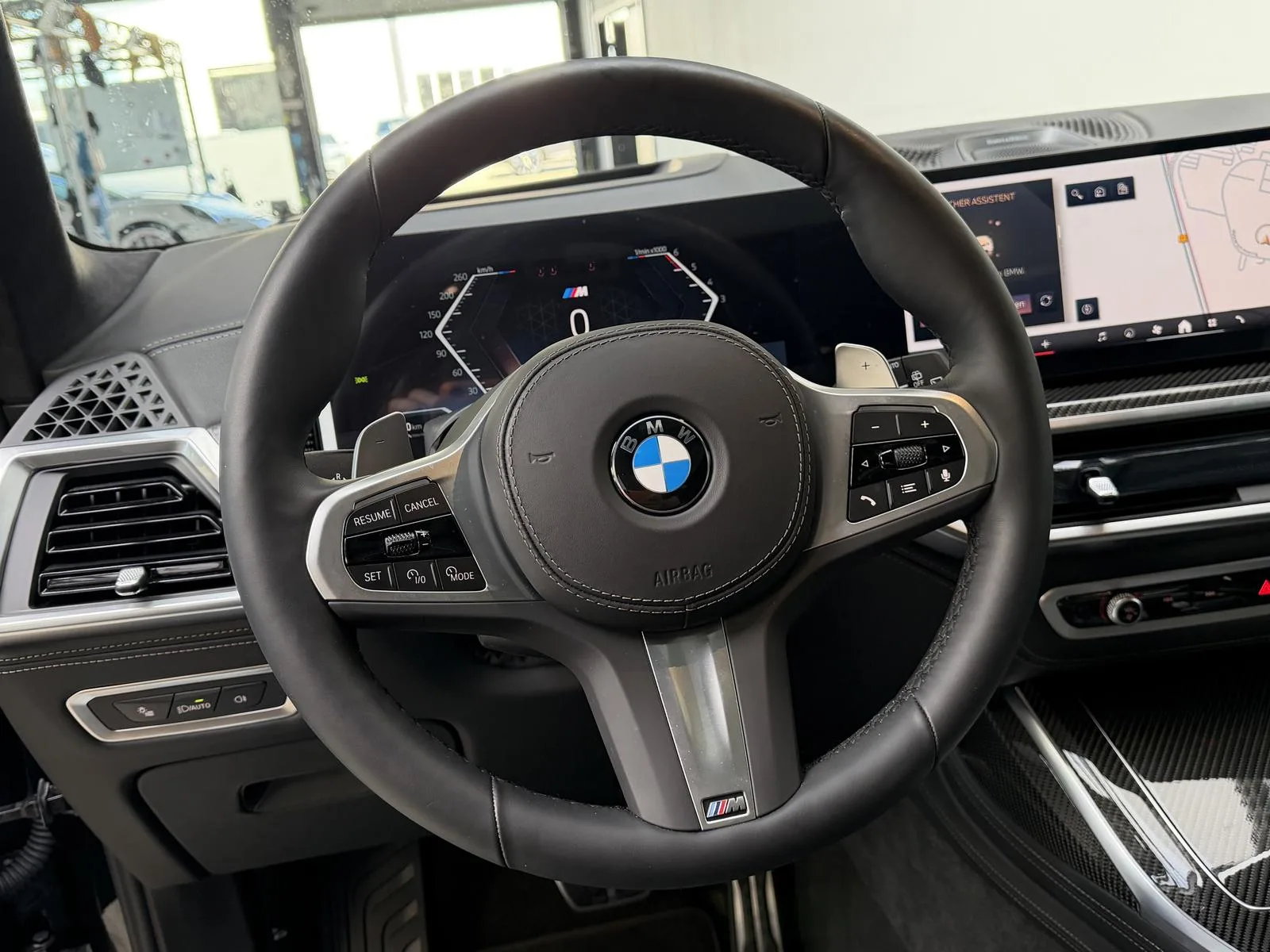 2026 BMW X7 xDrive40d M Sport Pro, 8/30