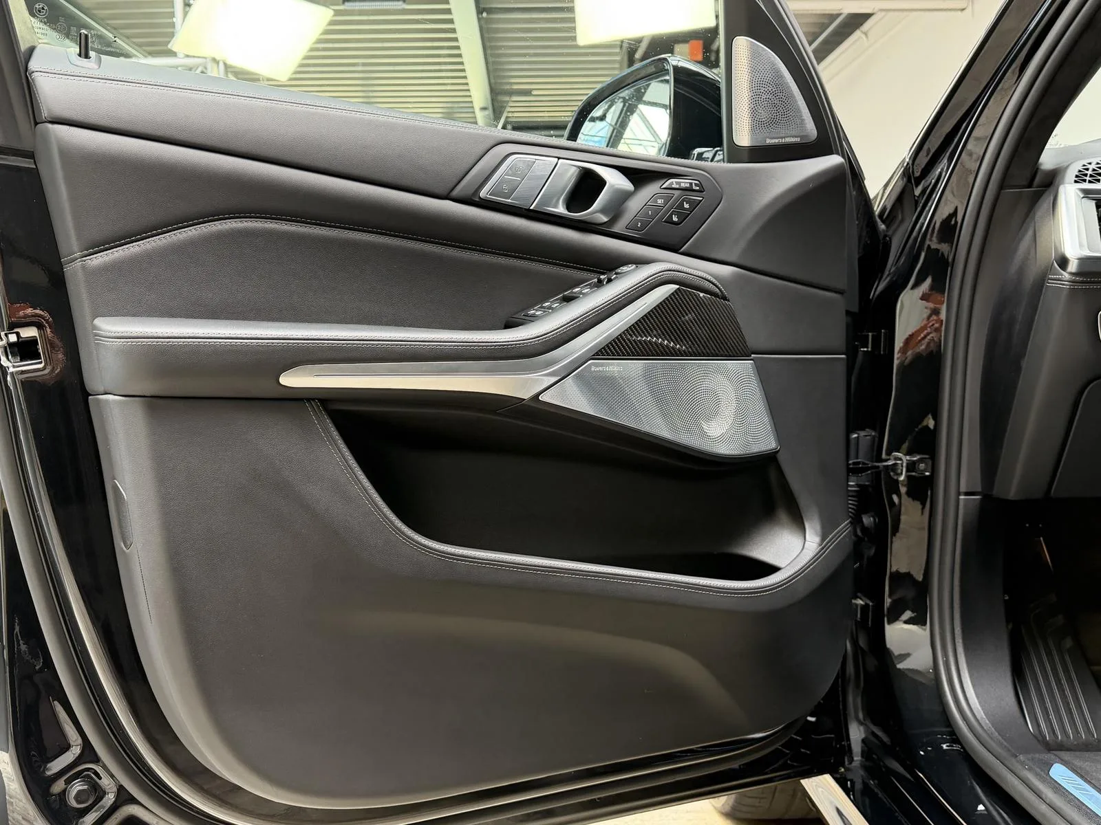 2026 BMW X7 xDrive40d M Sport Pro, 16/30