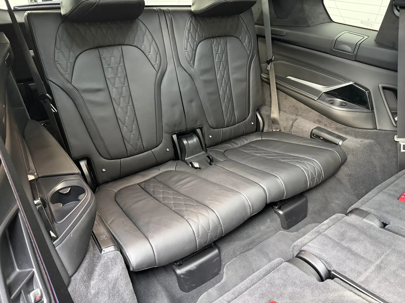 2026 BMW X7 xDrive40d M Sport Pro, 30/30