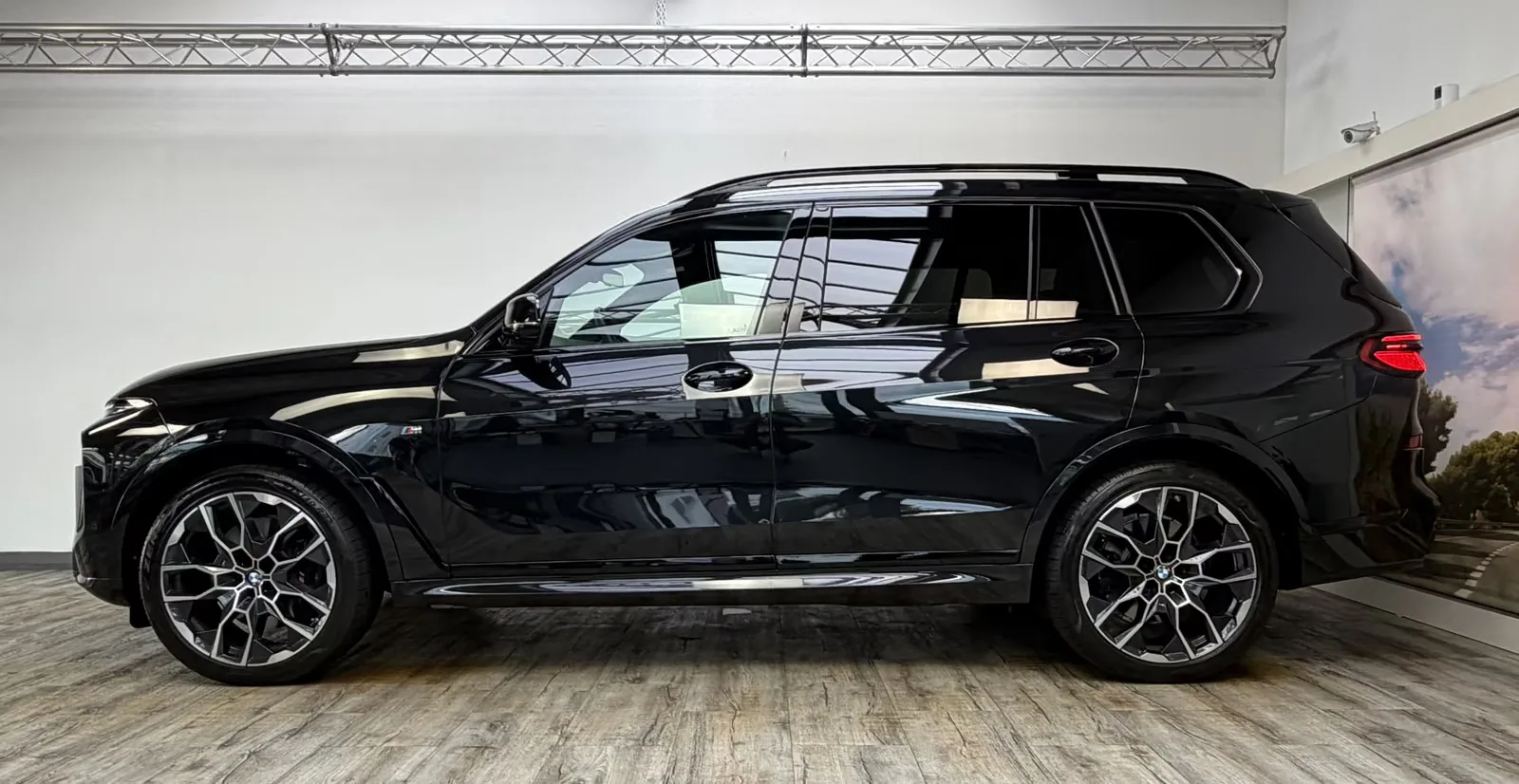 2026 BMW X7 xDrive40d M Sport Pro, 3/30