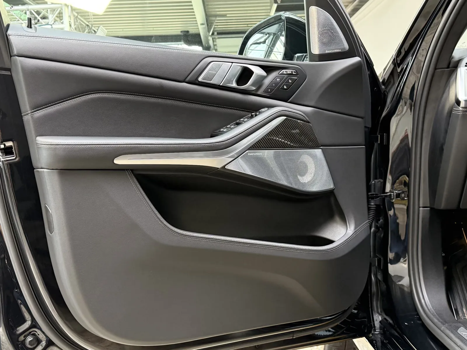 2026 BMW X7 xDrive40d M Sport Pro, 16/30