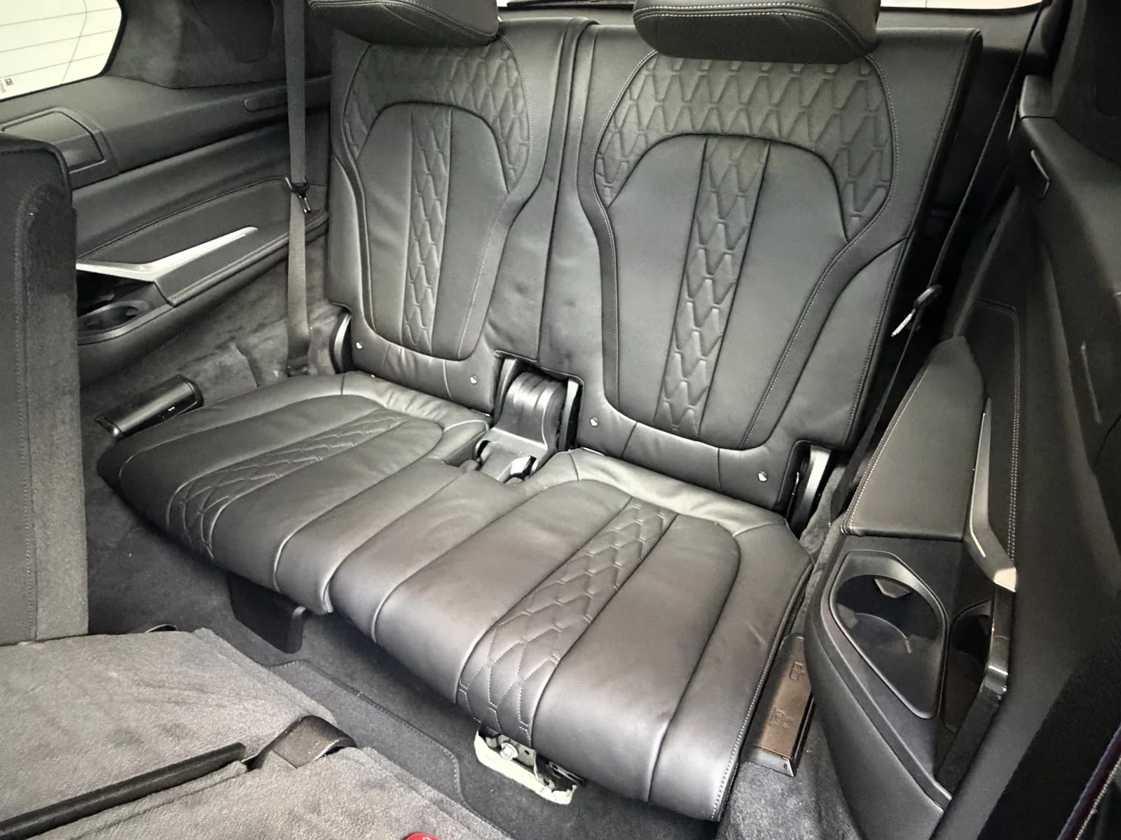 2026 BMW X7 xDrive40d M Sport Pro, 17/30