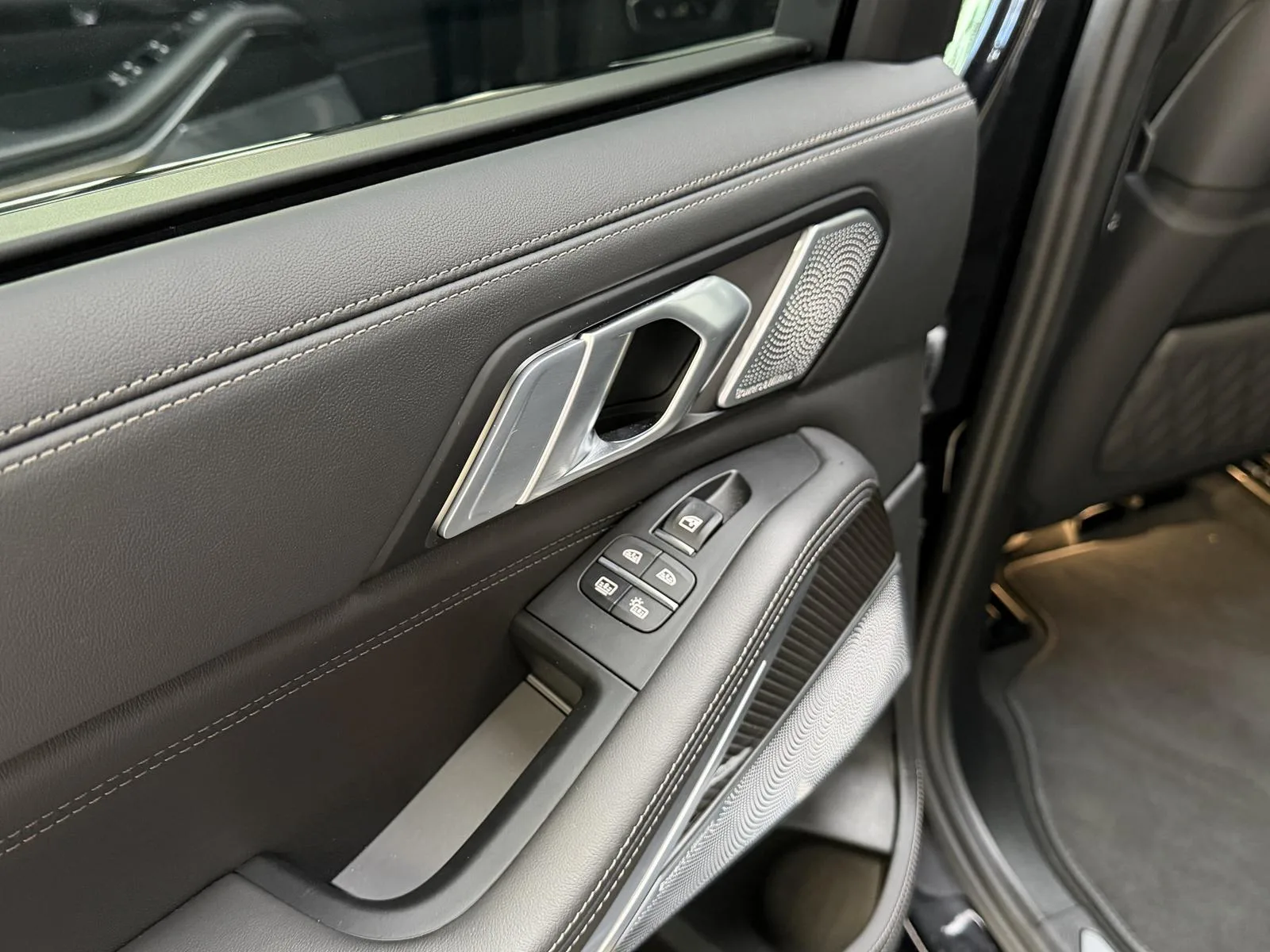 2026 BMW X7 xDrive40d M Sport Pro, 20/30