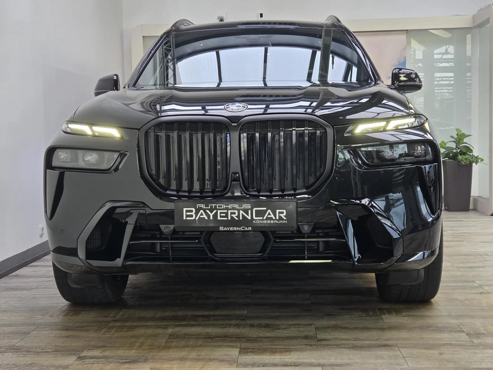 2026 BMW X7 xDrive40d M Sport Pro, 2/30