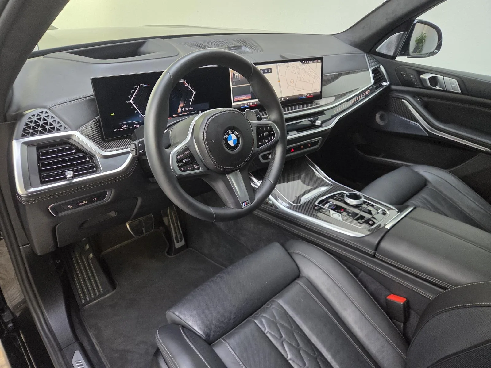 2026 BMW X7 xDrive40d M Sport Pro, 8/30
