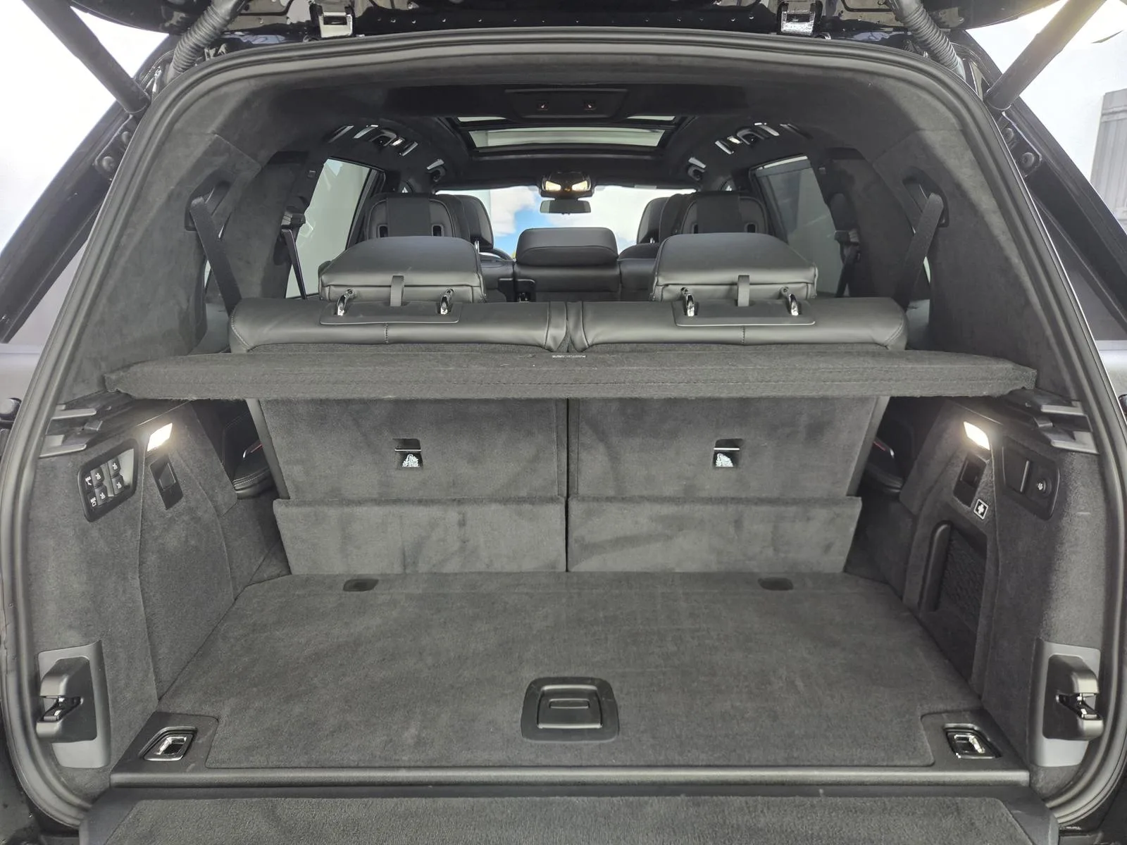 2026 BMW X7 xDrive40d M Sport Pro, 23/30