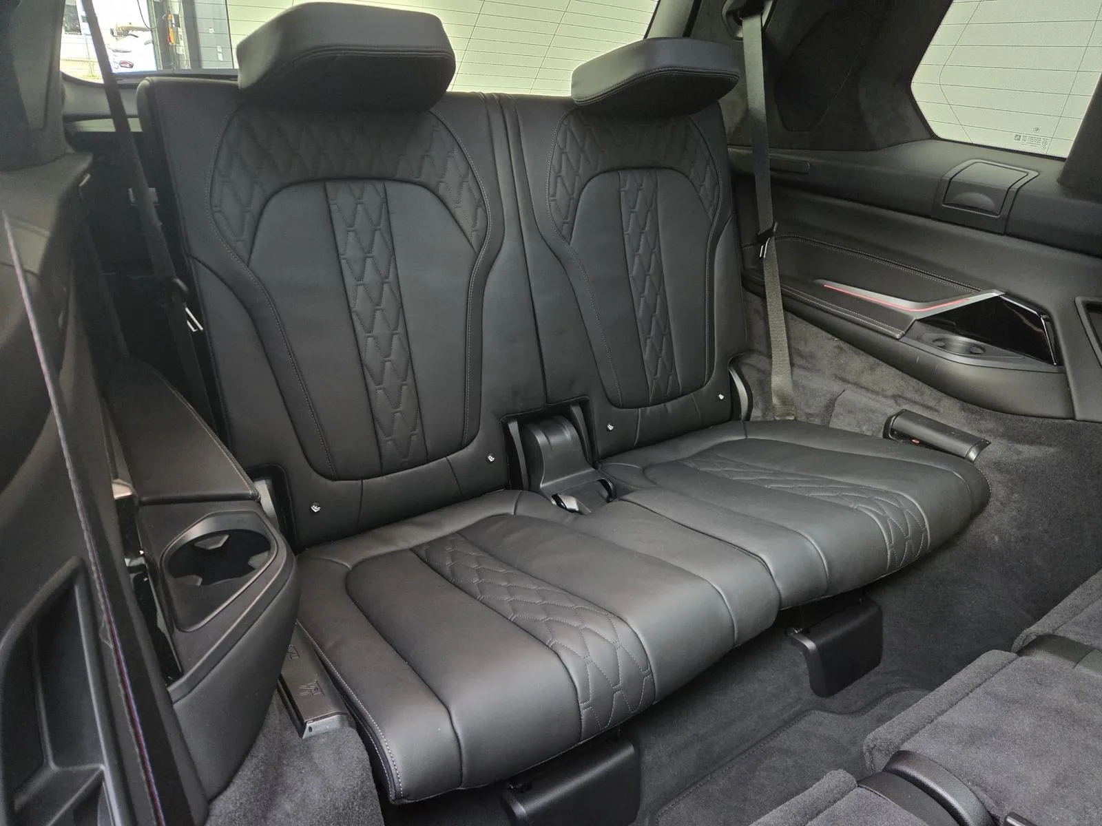 2026 BMW X7 xDrive40d M Sport Pro, 27/30