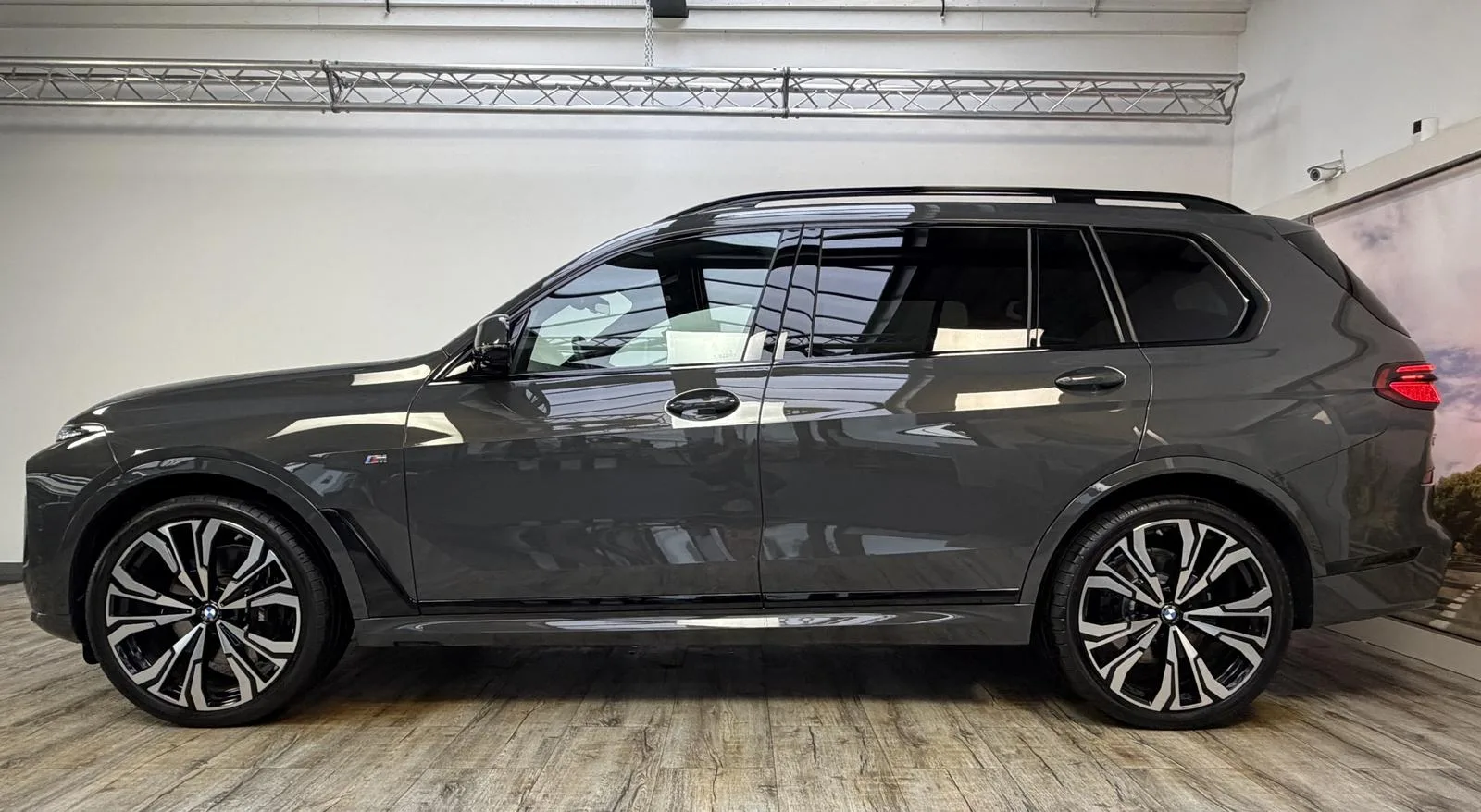2026 BMW X7 xDrive40d M Sport Pro, 2/30