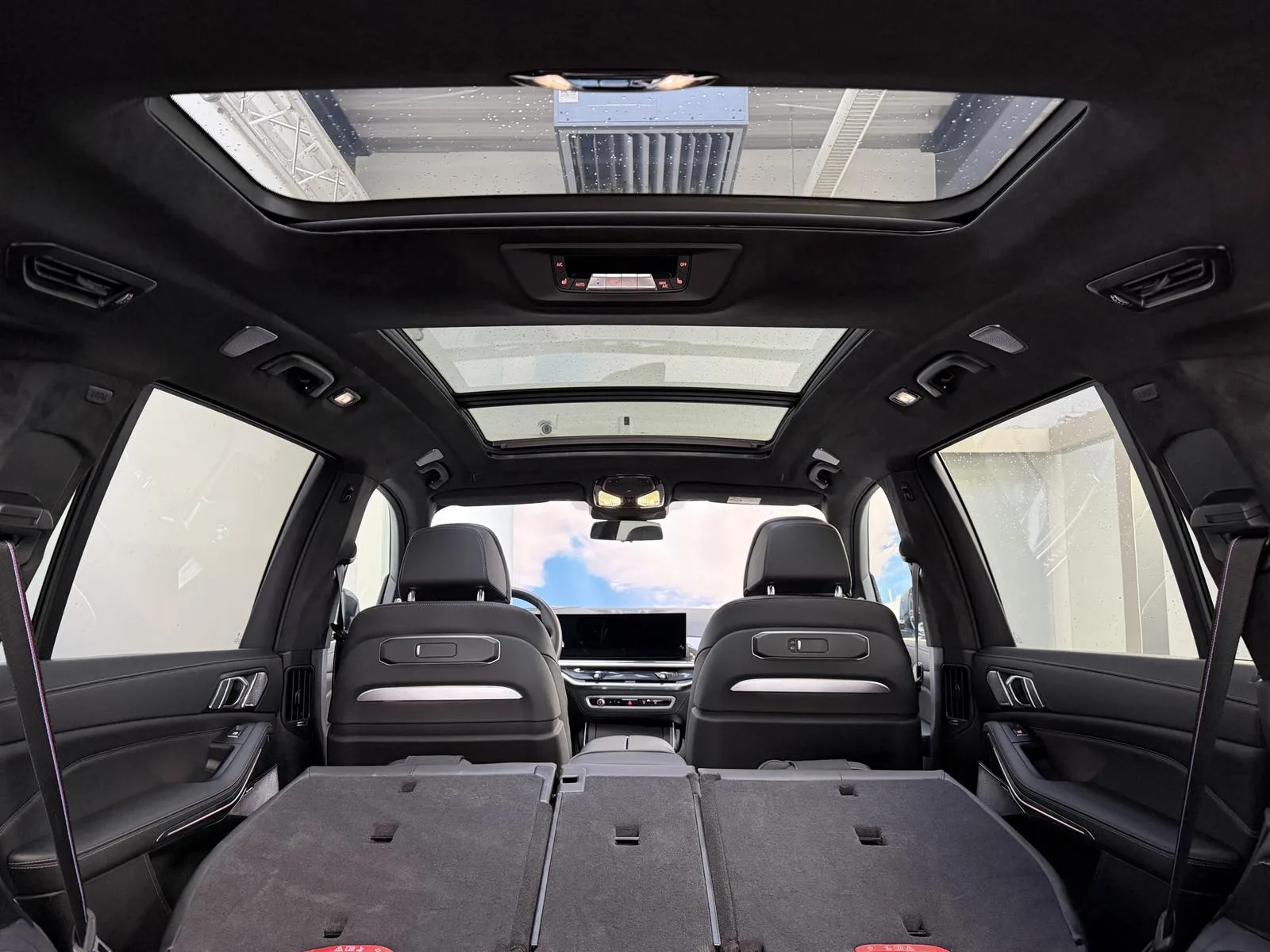 2026 BMW X7 xDrive40d M Sport Pro, 26/30