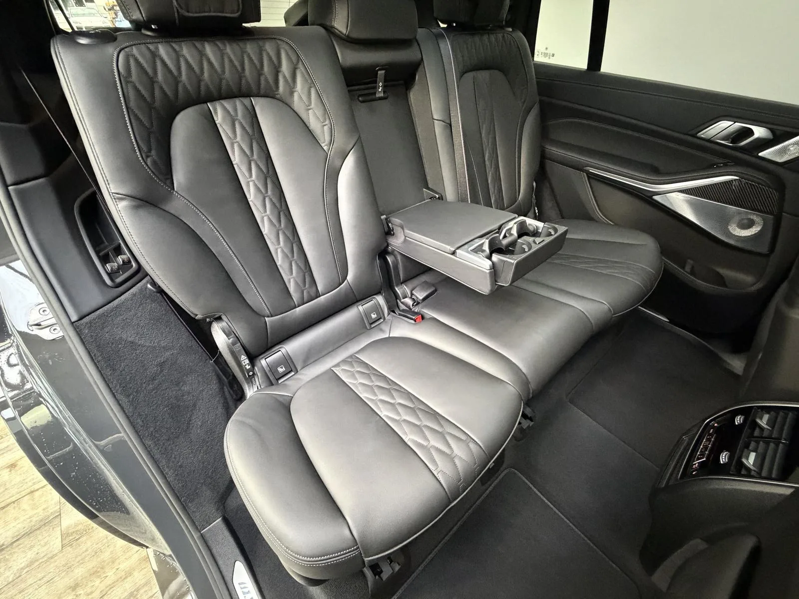 2026 BMW X7 xDrive40d M Sport Pro, 30/30