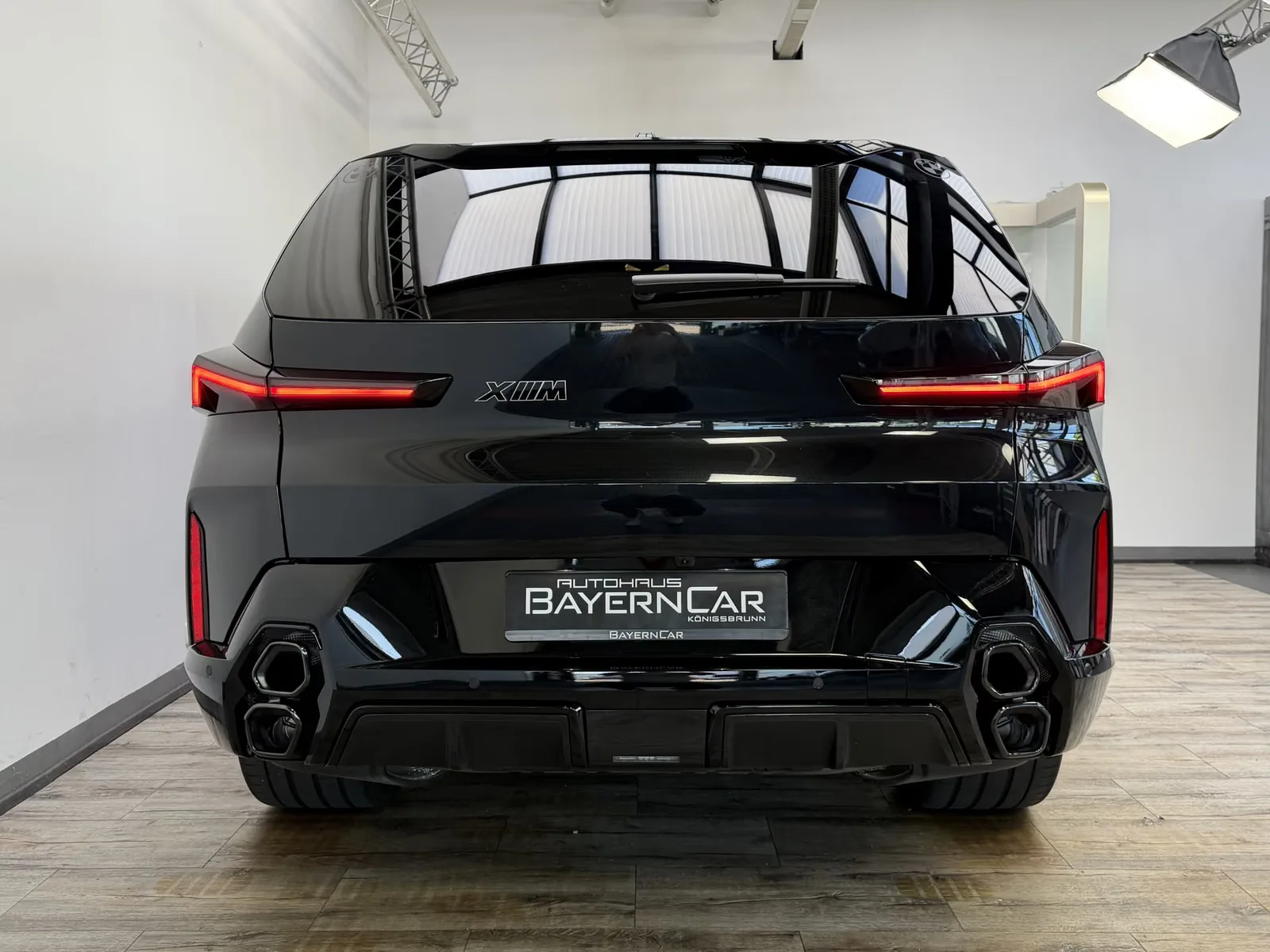 2026 BMW XM 50e, 5/30