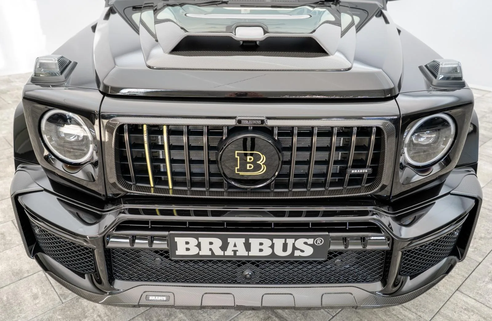 2026 BRABUS G 800 Widestar Masterpiece White Lemon, 9/30