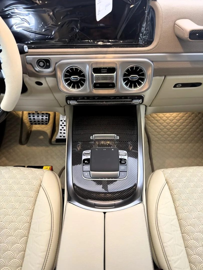 2026 BRABUS G 800 Widestar Masterpiece Oxford Sand, 11/30