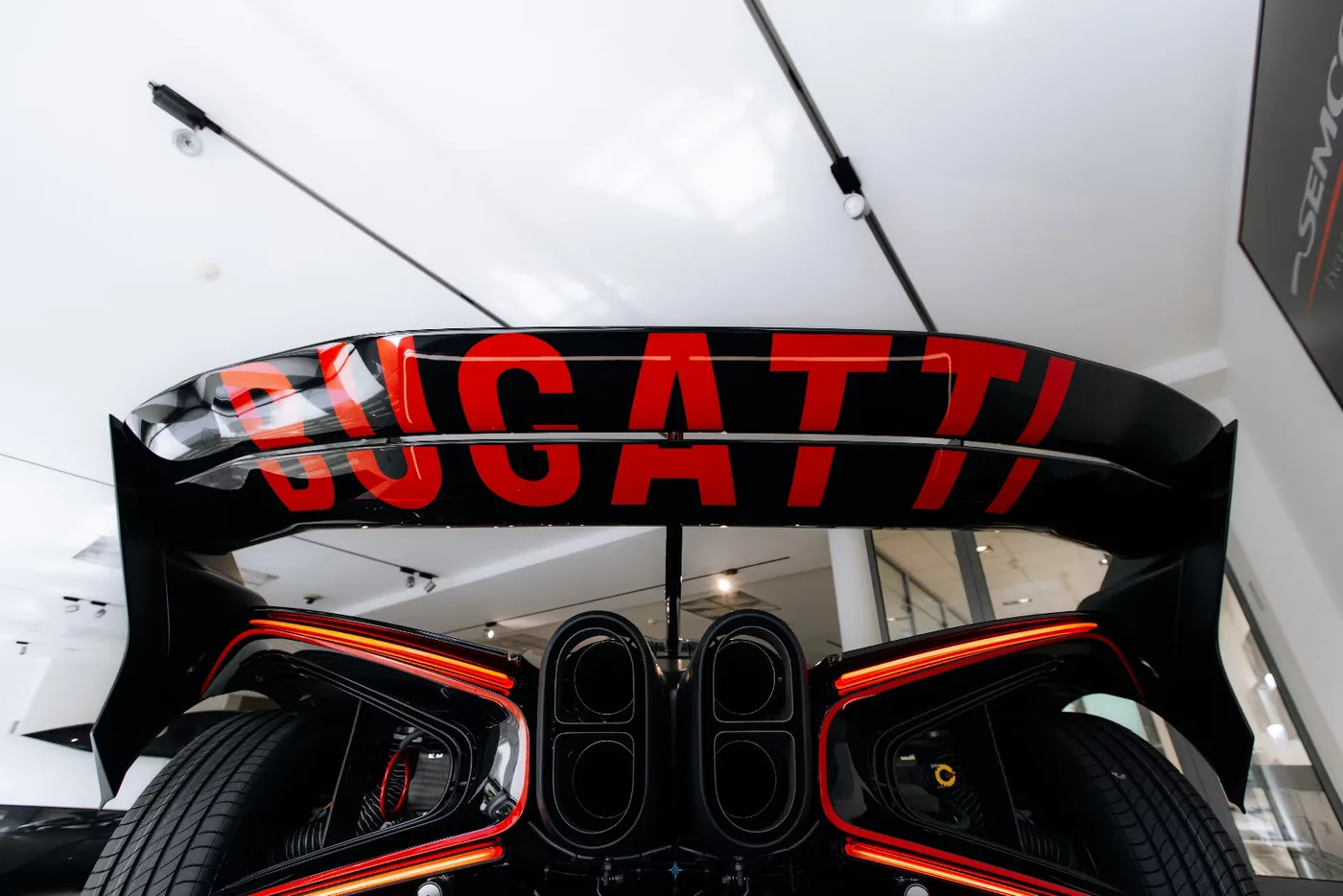 2026 Bugatti Bolide angeboten von einem Fachhändler in Haar, Deutschland, Foto 5 von 11