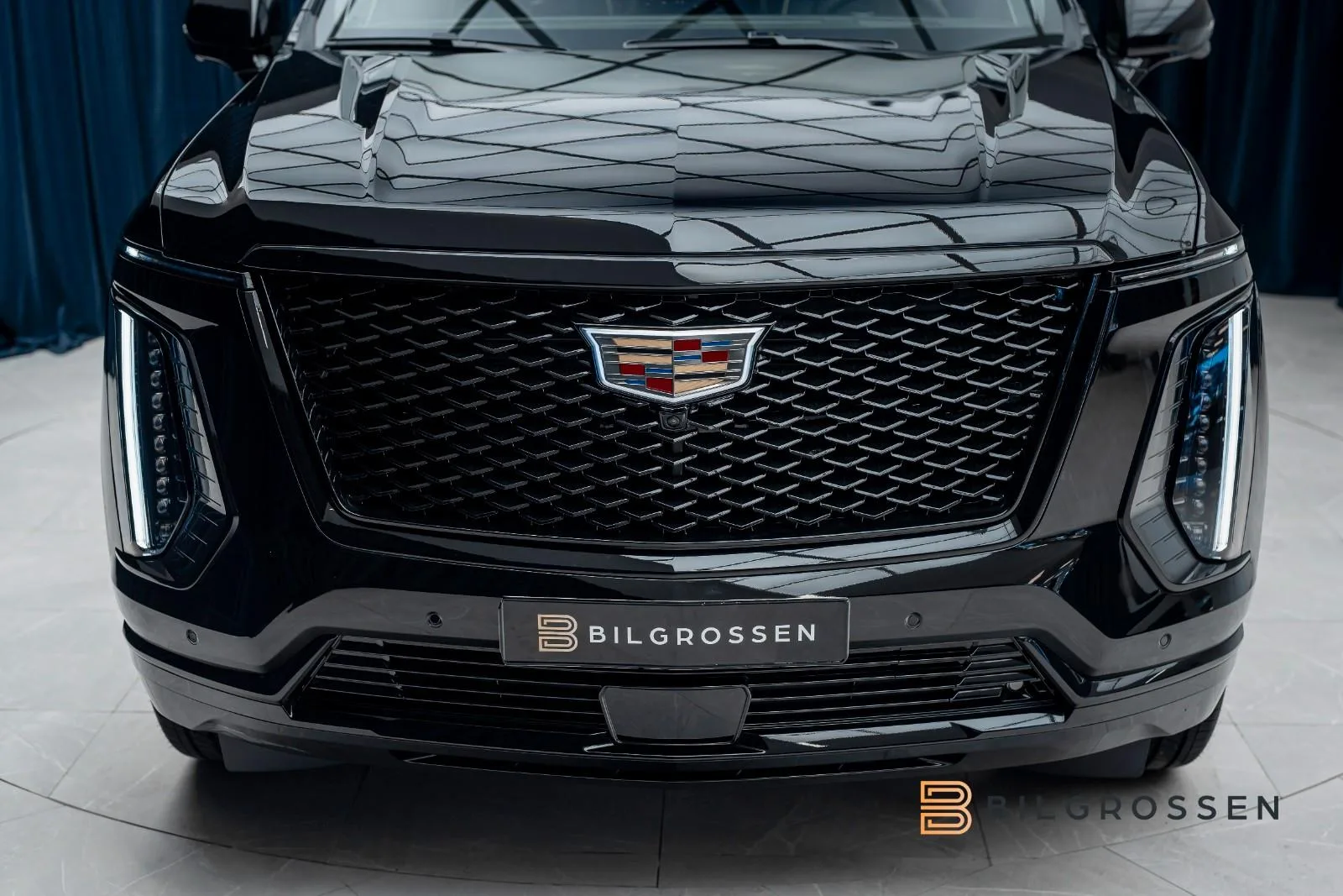 2026 Cadillac Escalade Sport Platinum, 11/30