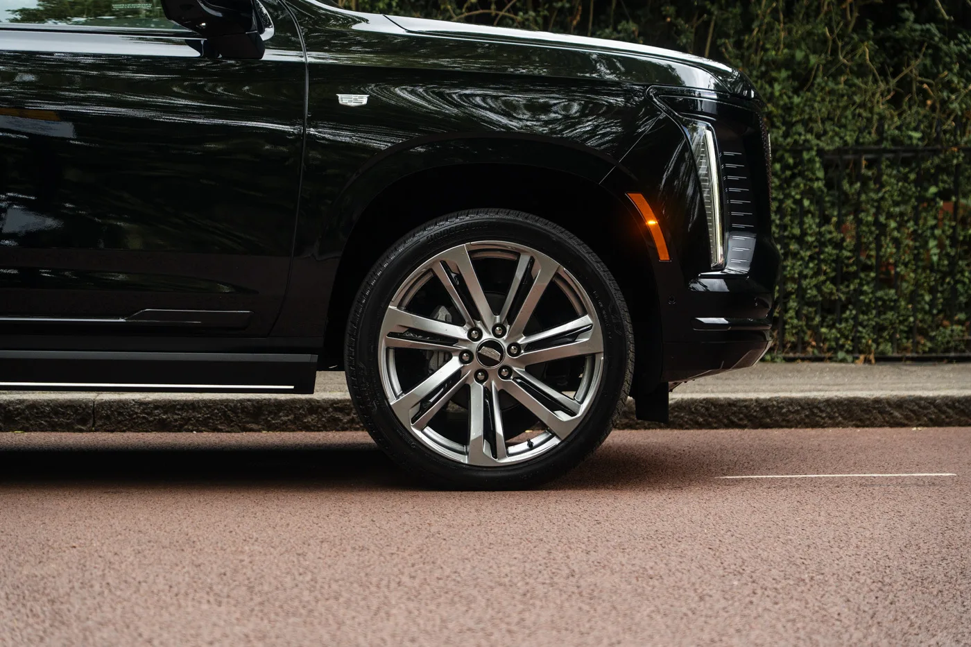 2026 Cadillac Escalade Sport Platinum, 10/30