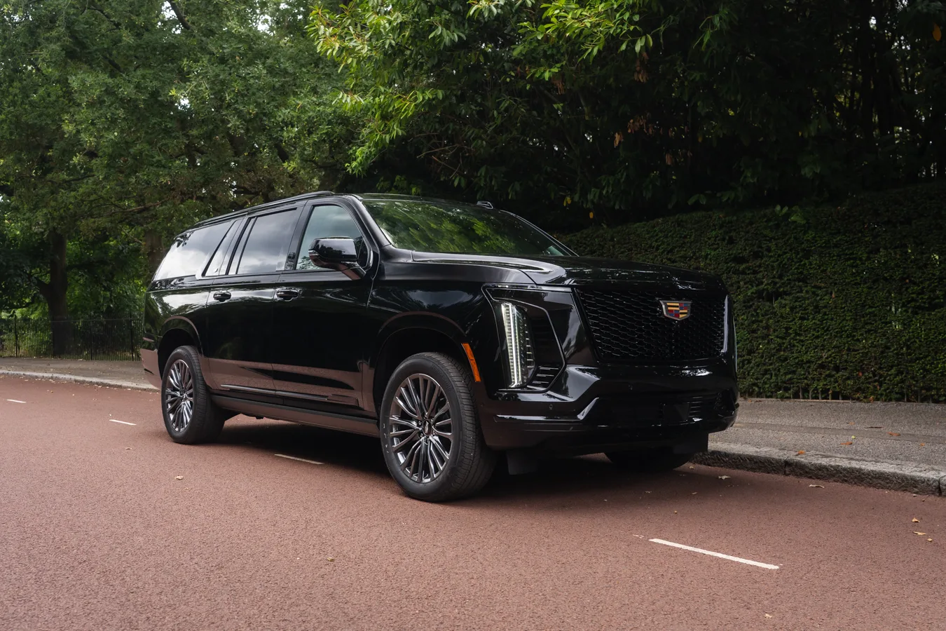 2026 Cadillac Escalade ESV Sport Platinum offered by a specialist dealer in London, United Kingdom, main photo