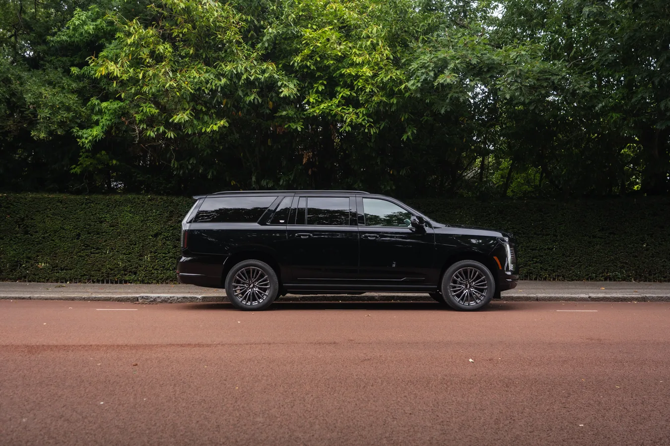 2026 Cadillac Escalade ESV Sport Platinum, 12/30