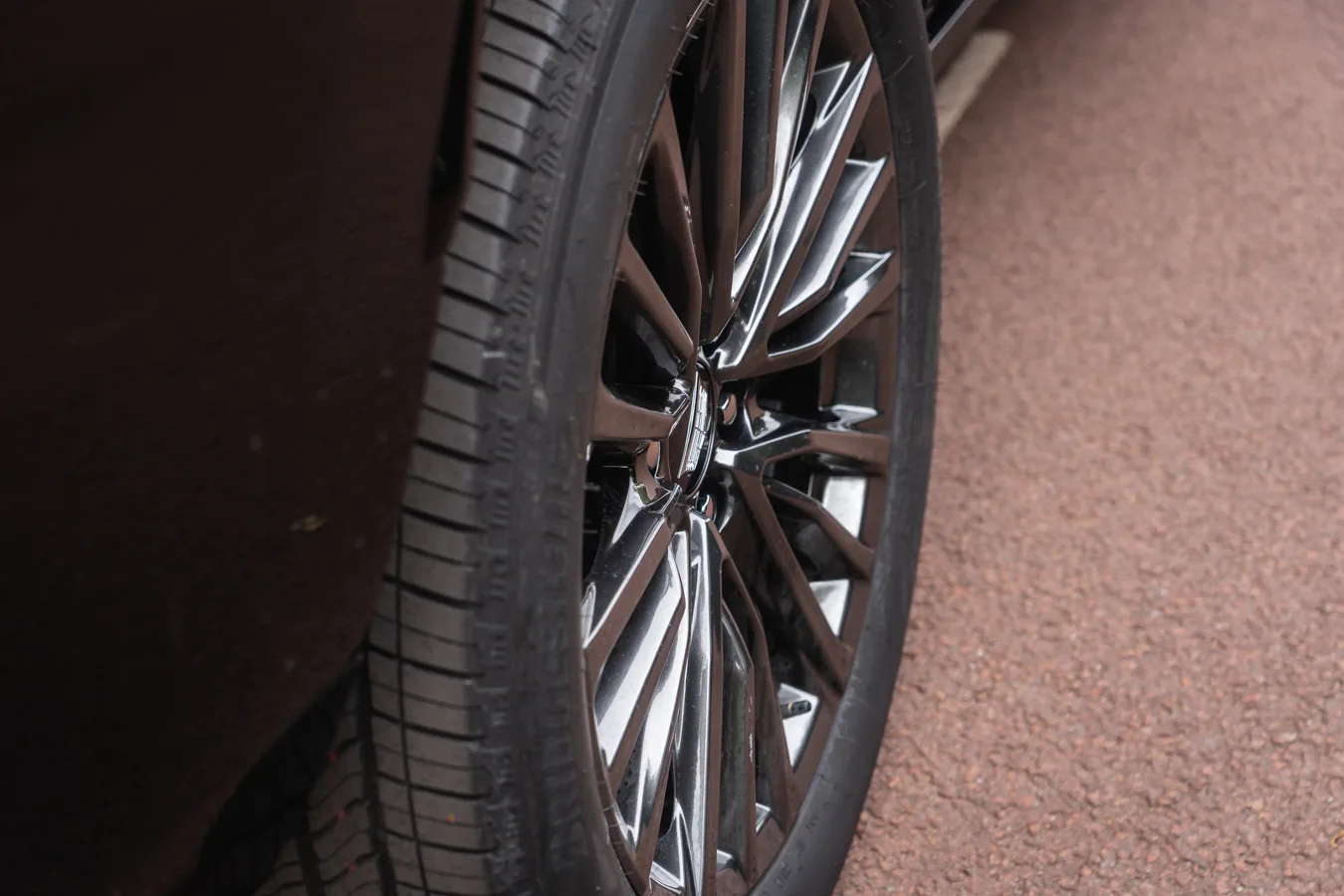 2026 Cadillac Escalade ESV Sport Platinum, 24/30