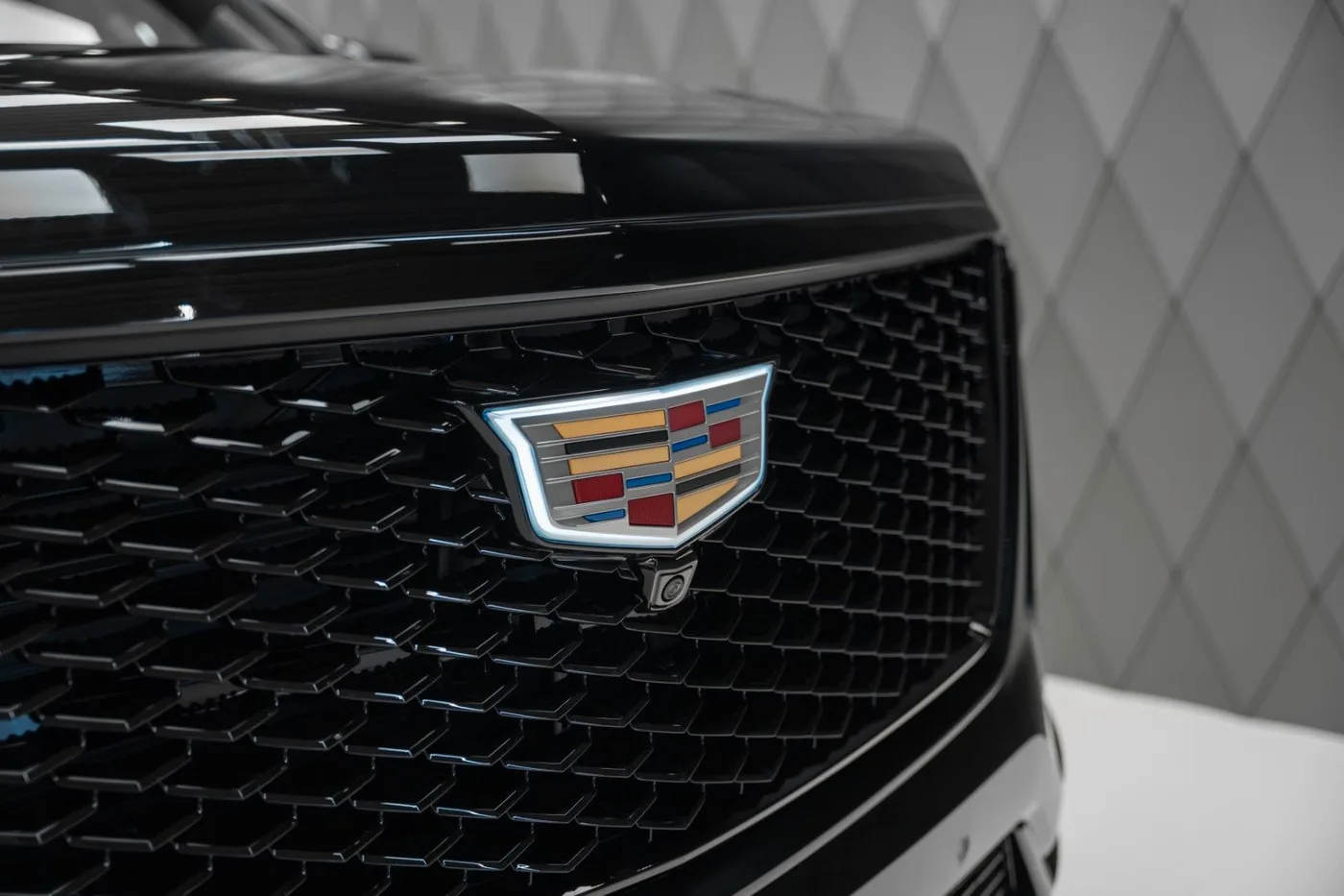 2026 Cadillac Escalade Long angeboten von einem Supersportwagenhändler in Schenefeld, Deutschland, Foto 9 von 10