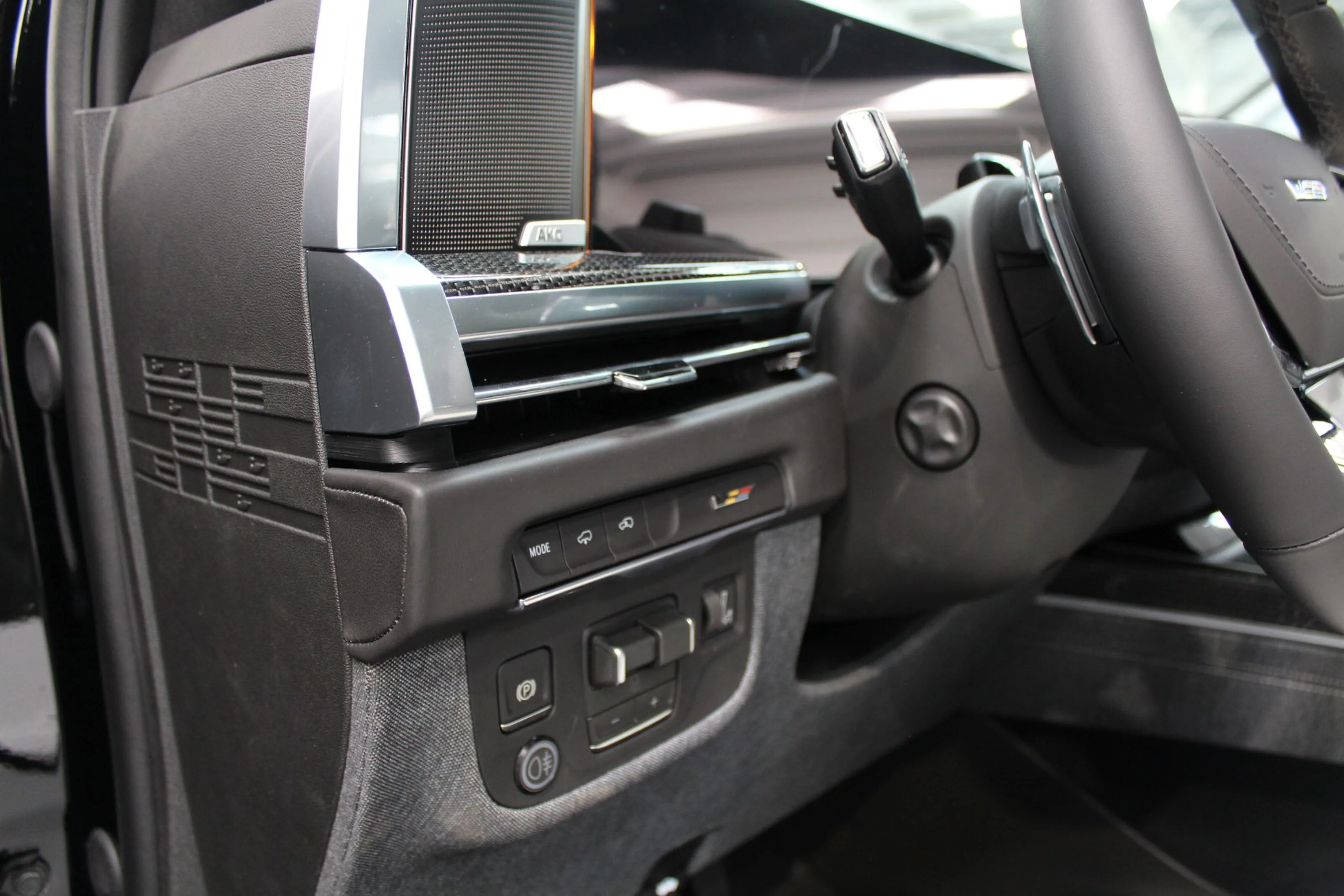 2026 Cadillac Escalade-V, 15/24