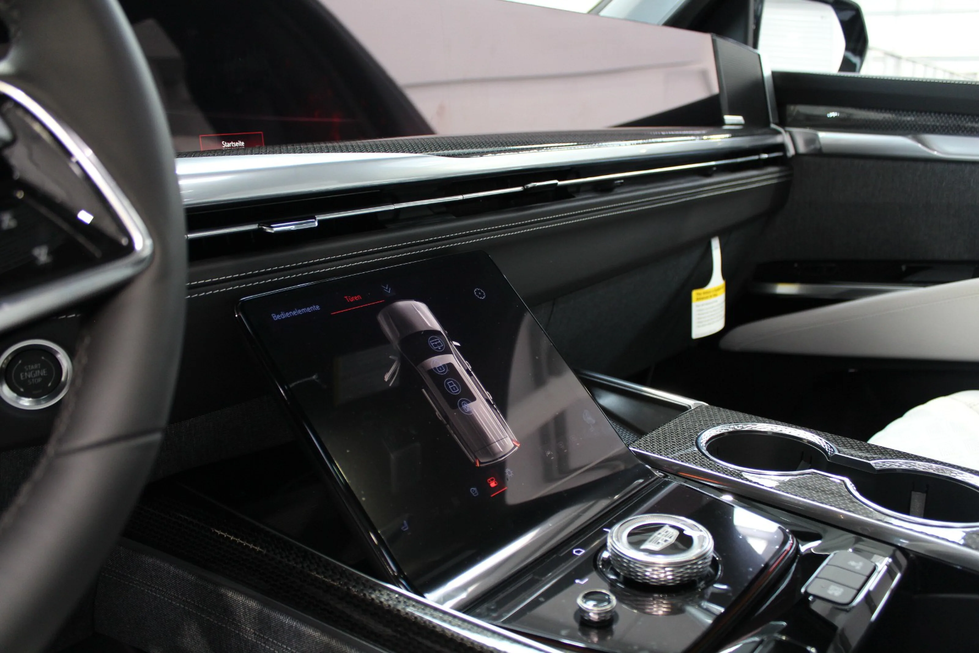 2026 Cadillac Escalade-V, 16/24