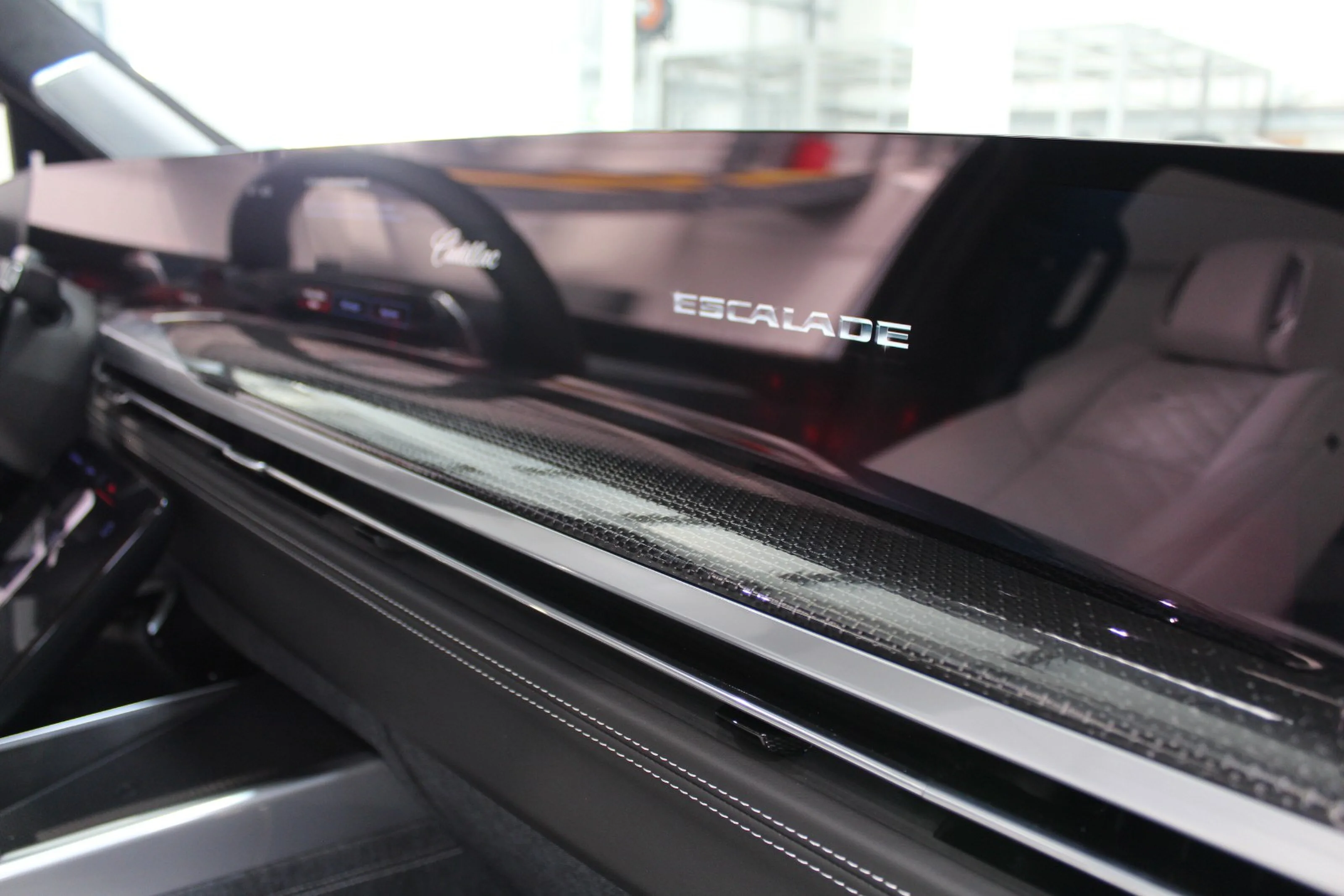 2026 Cadillac Escalade-V, 18/24