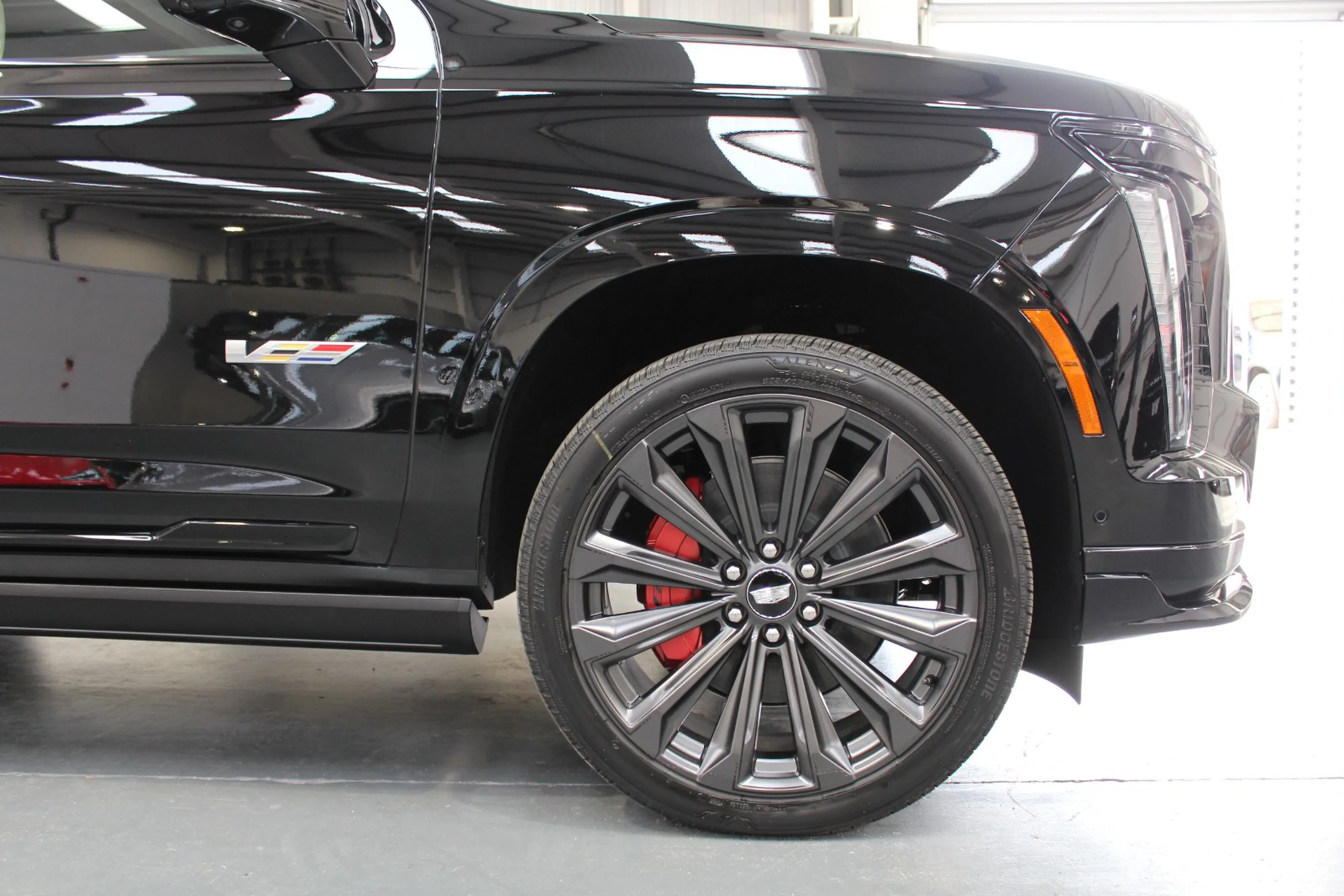 2026 Cadillac Escalade-V, 21/24