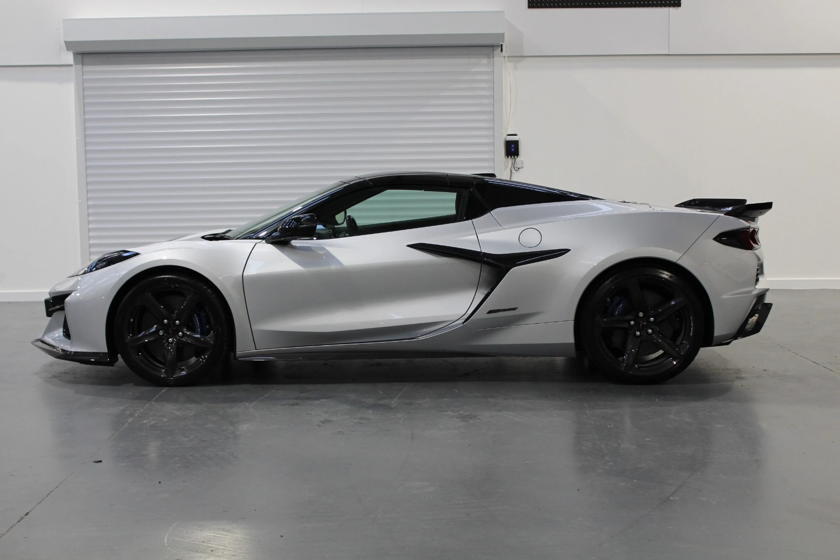 2026 Chevrolet Corvette E-Ray Convertible 3LZ, 21/24