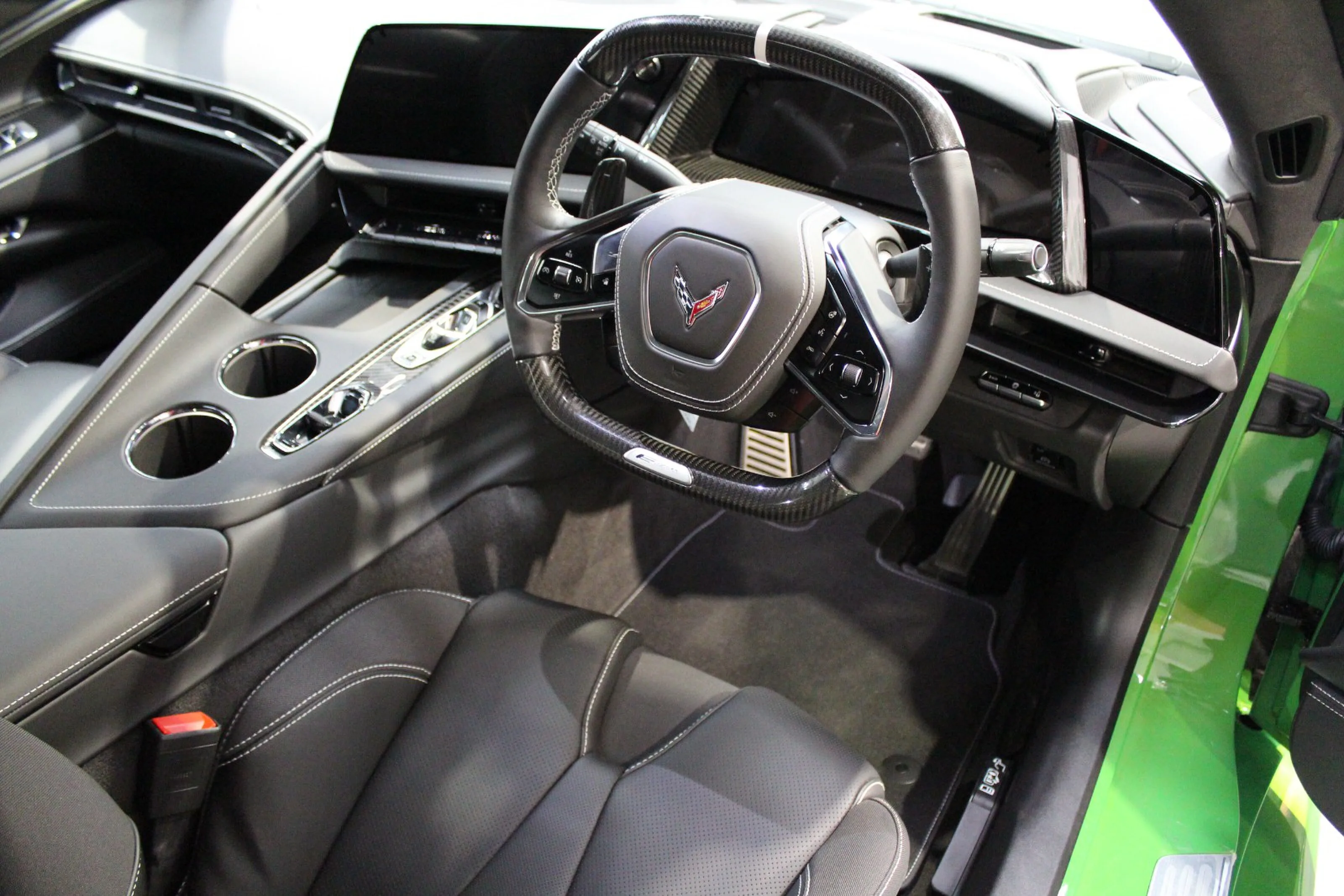 2026 Chevrolet Corvette E-Ray 3LZ, 12/27