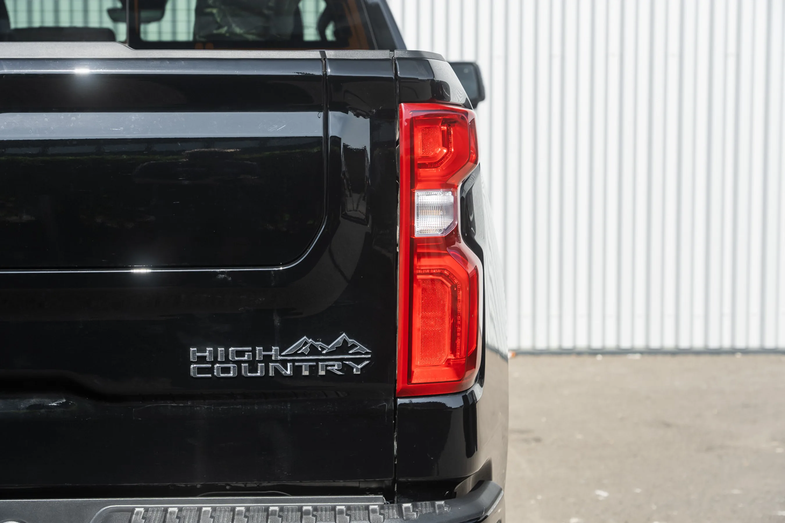 2026 Chevrolet Silverado High Country, 25/30