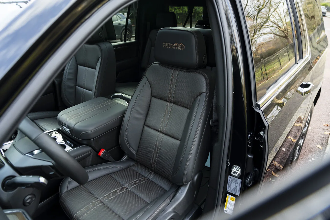 2026 Chevrolet Suburban High Country, 28/30