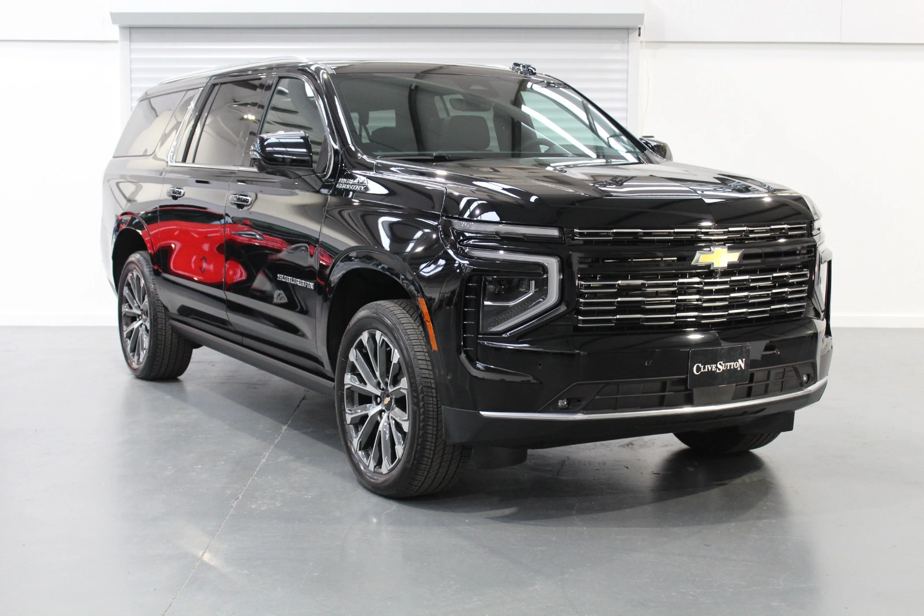 2026 Chevrolet Suburban High Country, 4/22