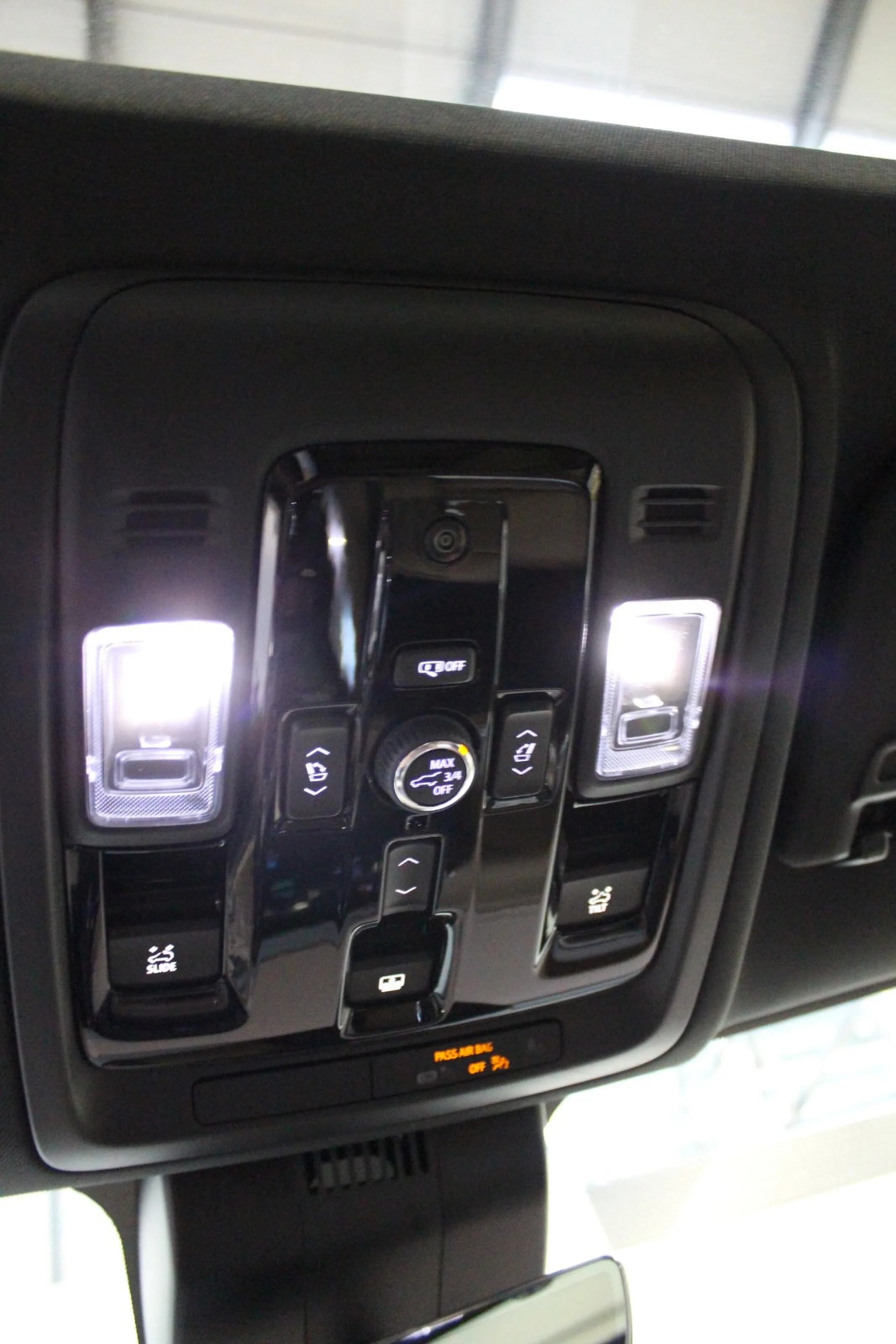2026 Chevrolet Tahoe High Country, 13/23