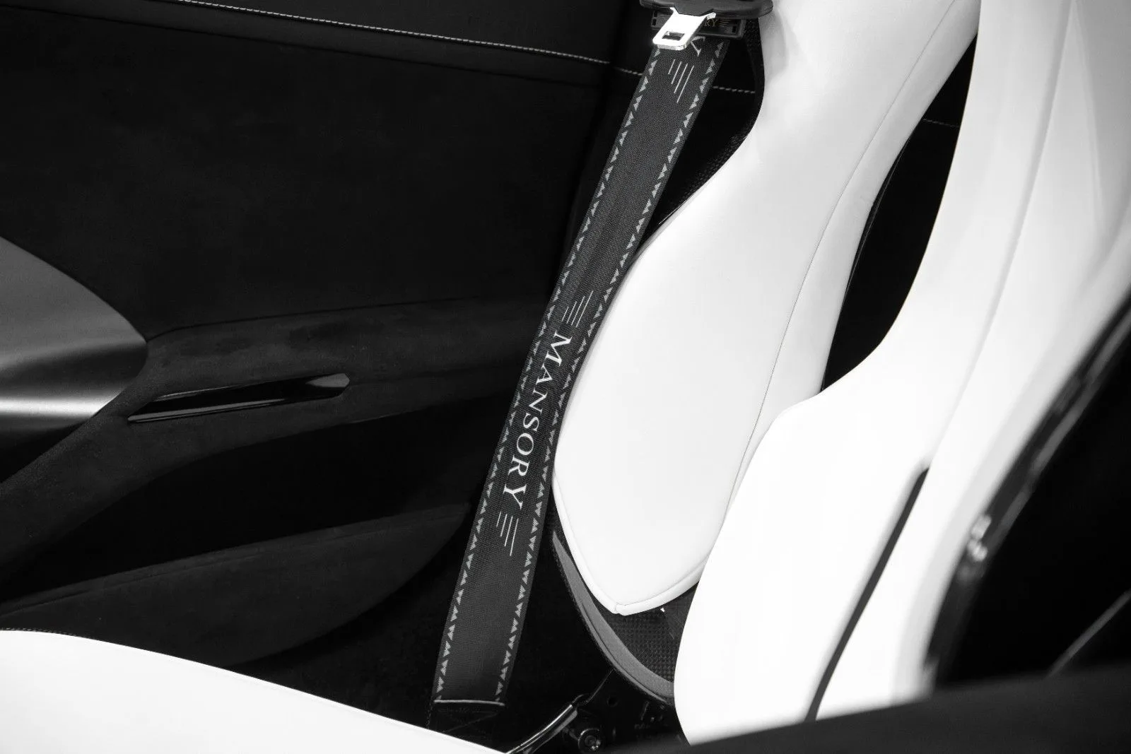 2026 Ferrari 12Cilindri by Mansory, 26/30