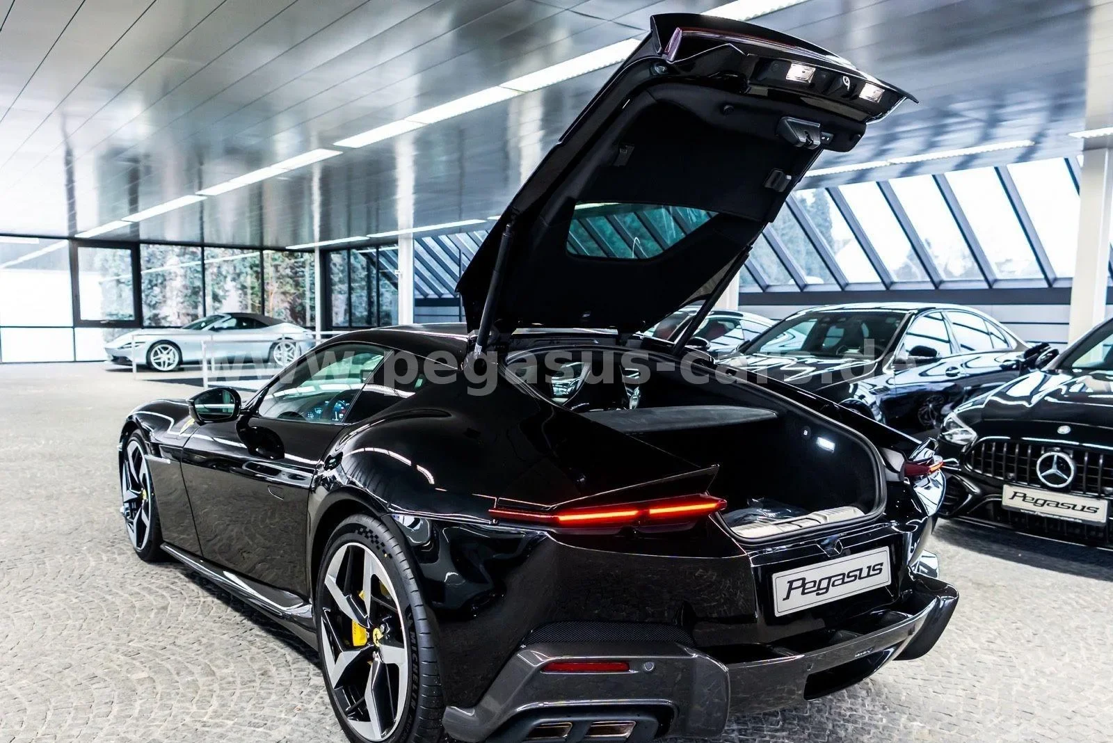2026 Ferrari 12Cilindri, 27/30