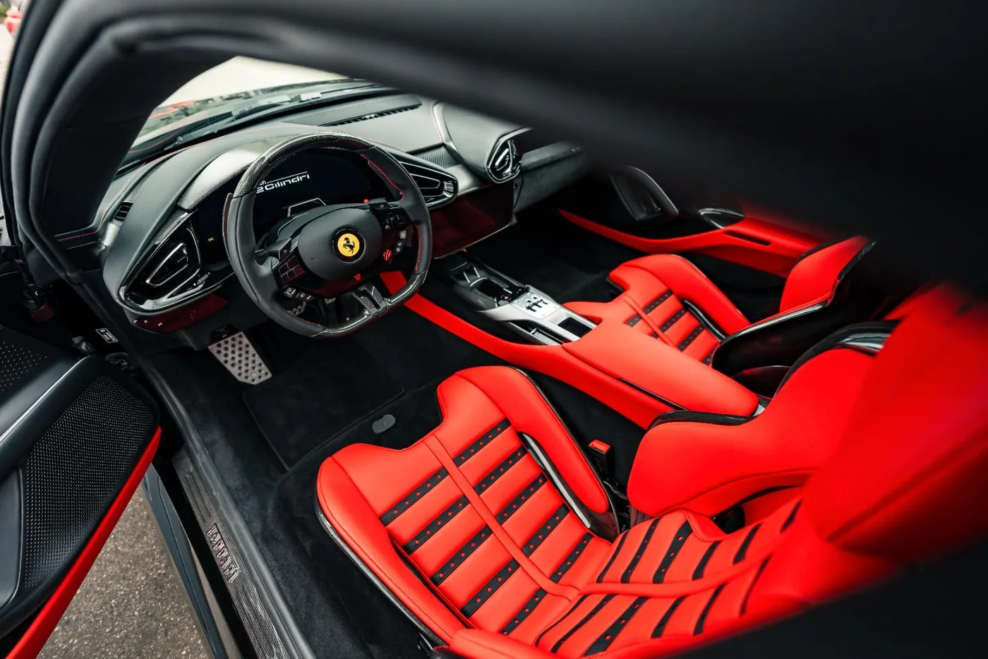 2026 Ferrari 12Cilindri proposée par un spécialiste de la supercar à Munich, Allemagne, photo 8 sur 21