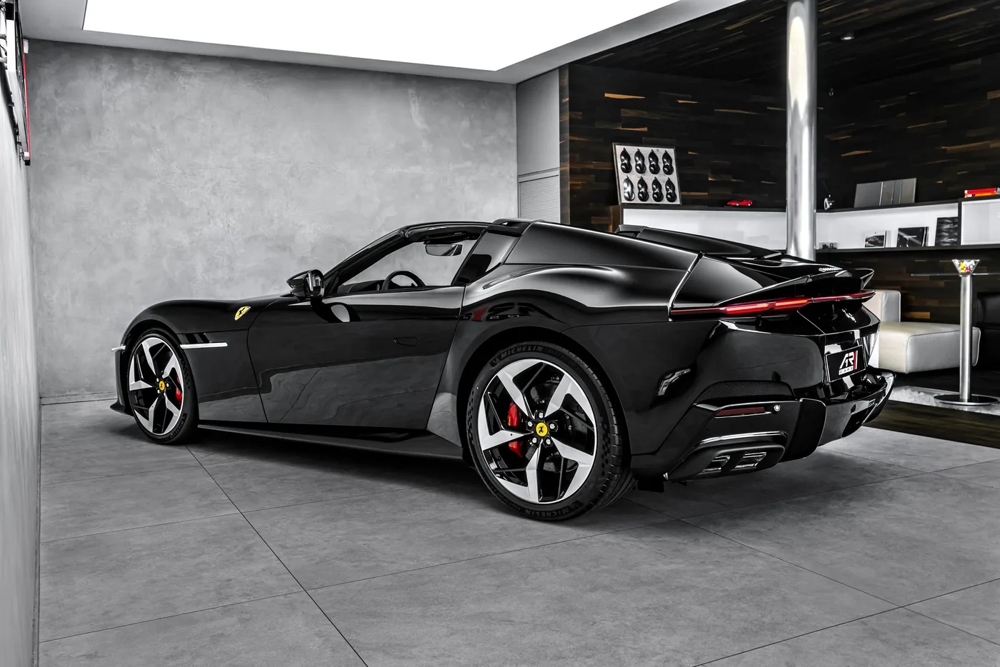2026 Ferrari 12Cilindri Spider angeboten von einem Fachhändler in Ostrava, Tschechien, Foto 8 von 15