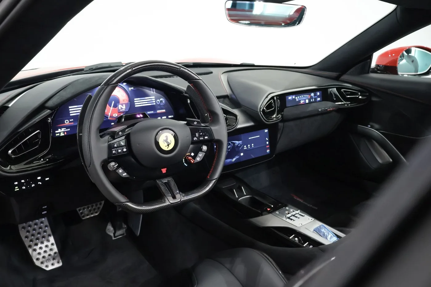 2026 Ferrari 12Cilindri Spider proposée par un spécialiste de la supercar à Zibido San Giacomo, Italie, photo 10 sur 25