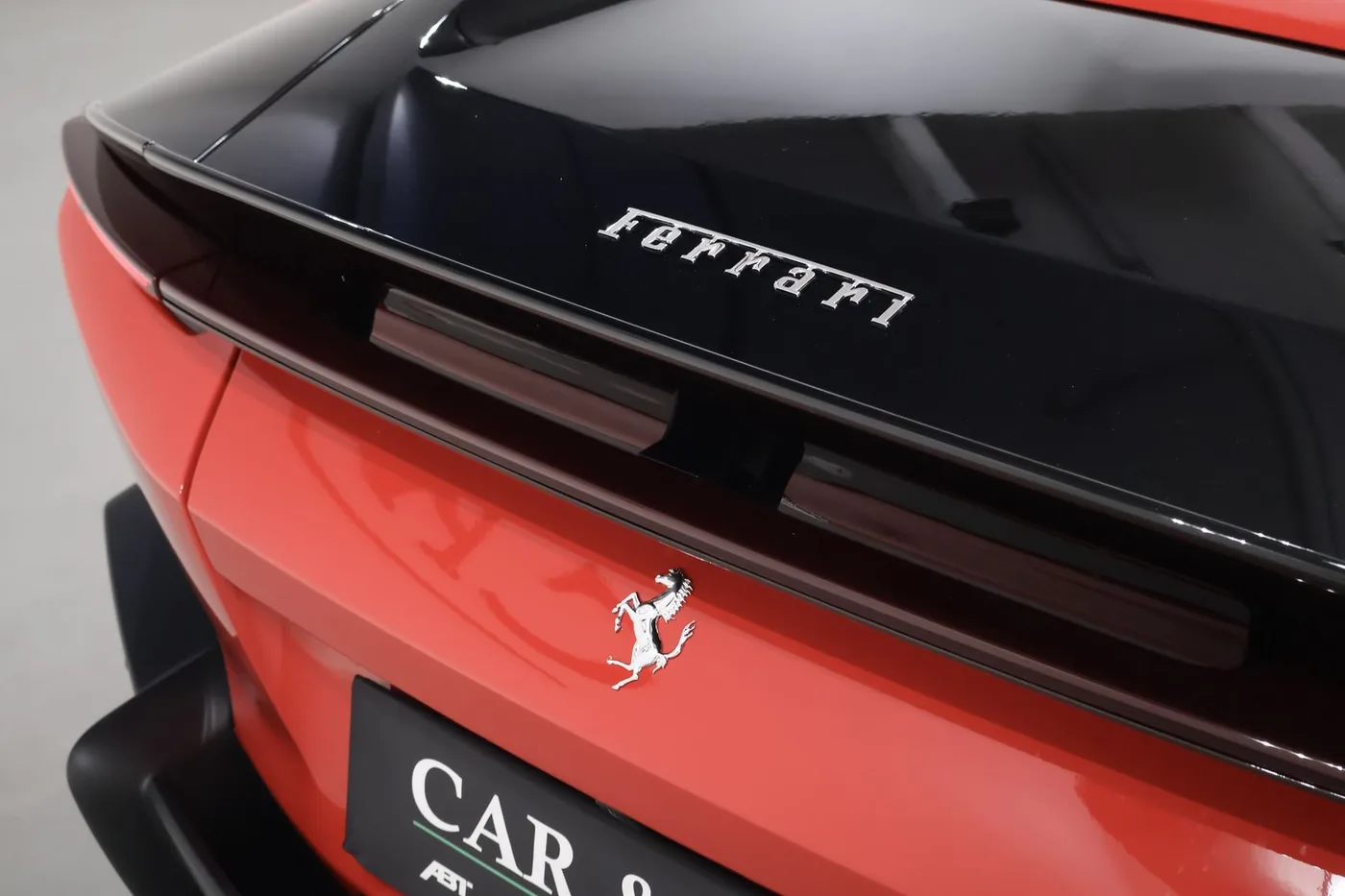 2026 Ferrari 12Cilindri Spider proposée par un spécialiste de la supercar à Zibido San Giacomo, Italie, photo 18 sur 25