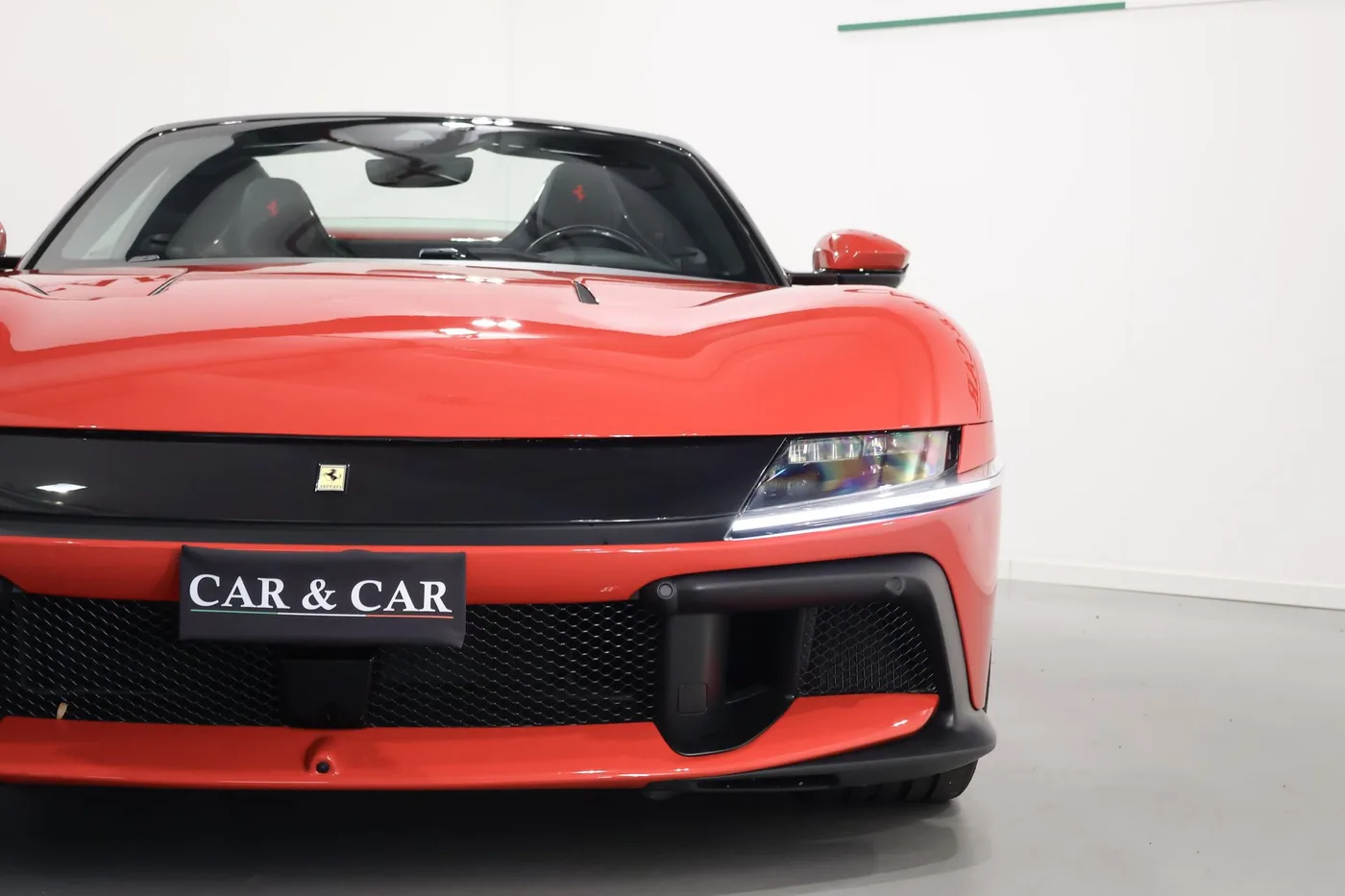 2026 Ferrari 12Cilindri Spider proposée par un spécialiste de la supercar à Zibido San Giacomo, Italie, photo 22 sur 25