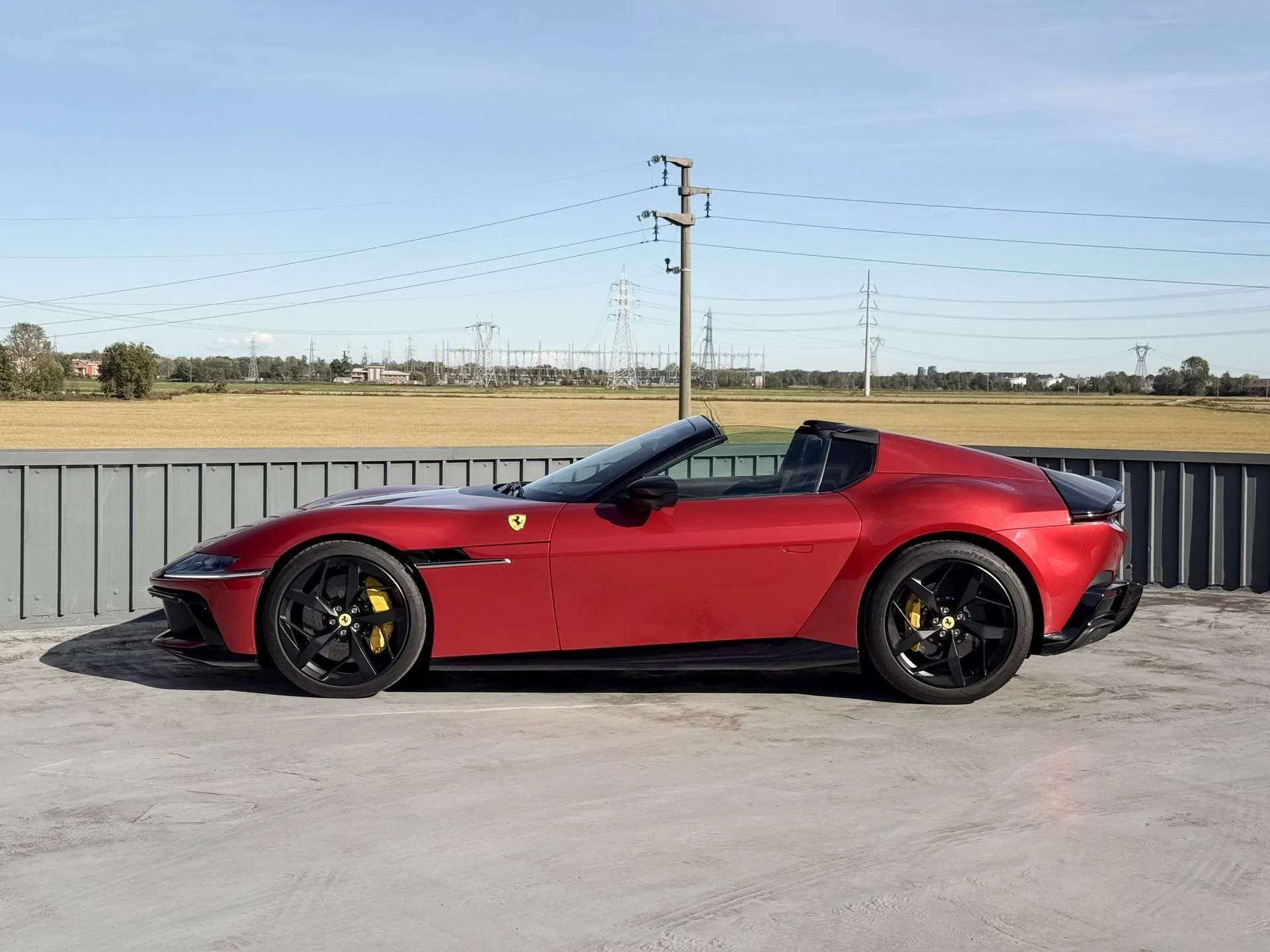 2026 Ferrari 12Cilindri Spider Atelier, 6/17