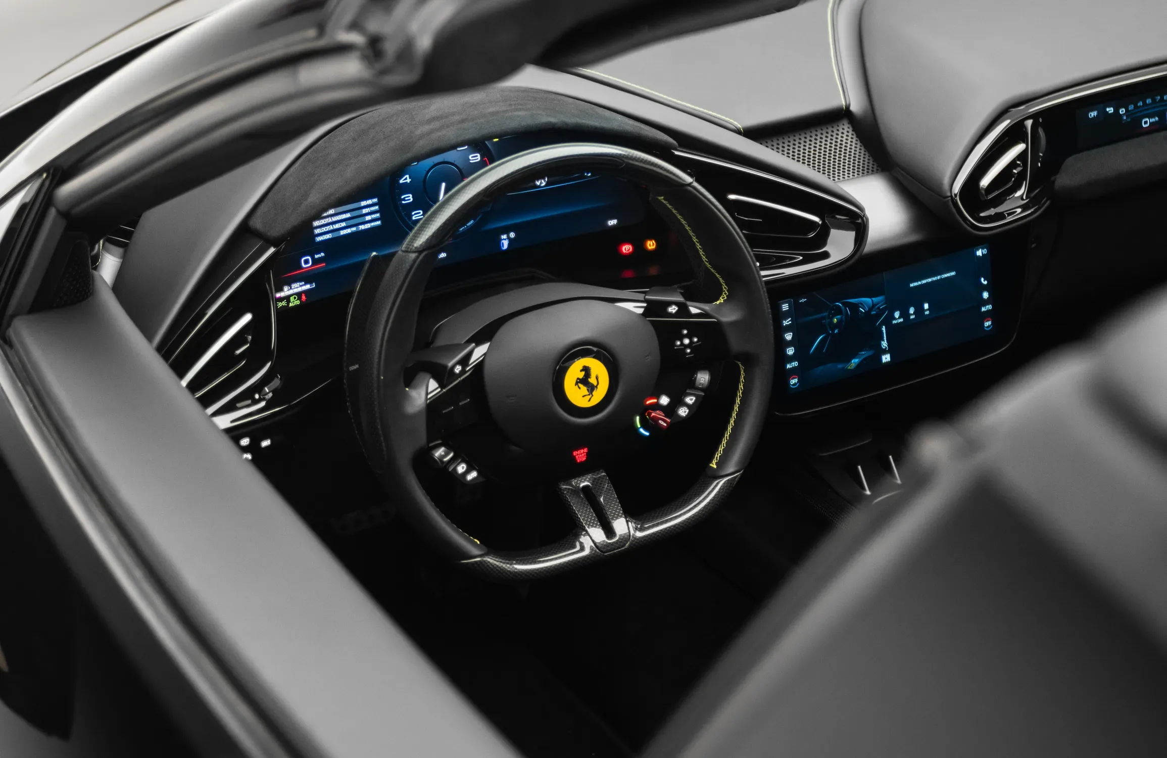 2026 Ferrari 12Cilindri Spider, 7/30
