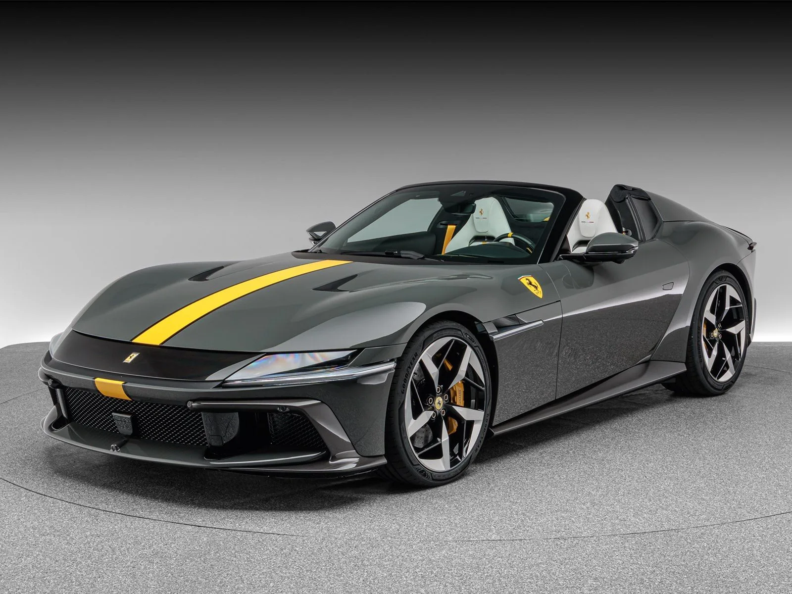 2026 Ferrari 12Cilindri Spider offered by a specialist dealer in Böblingen, Germany, main photo