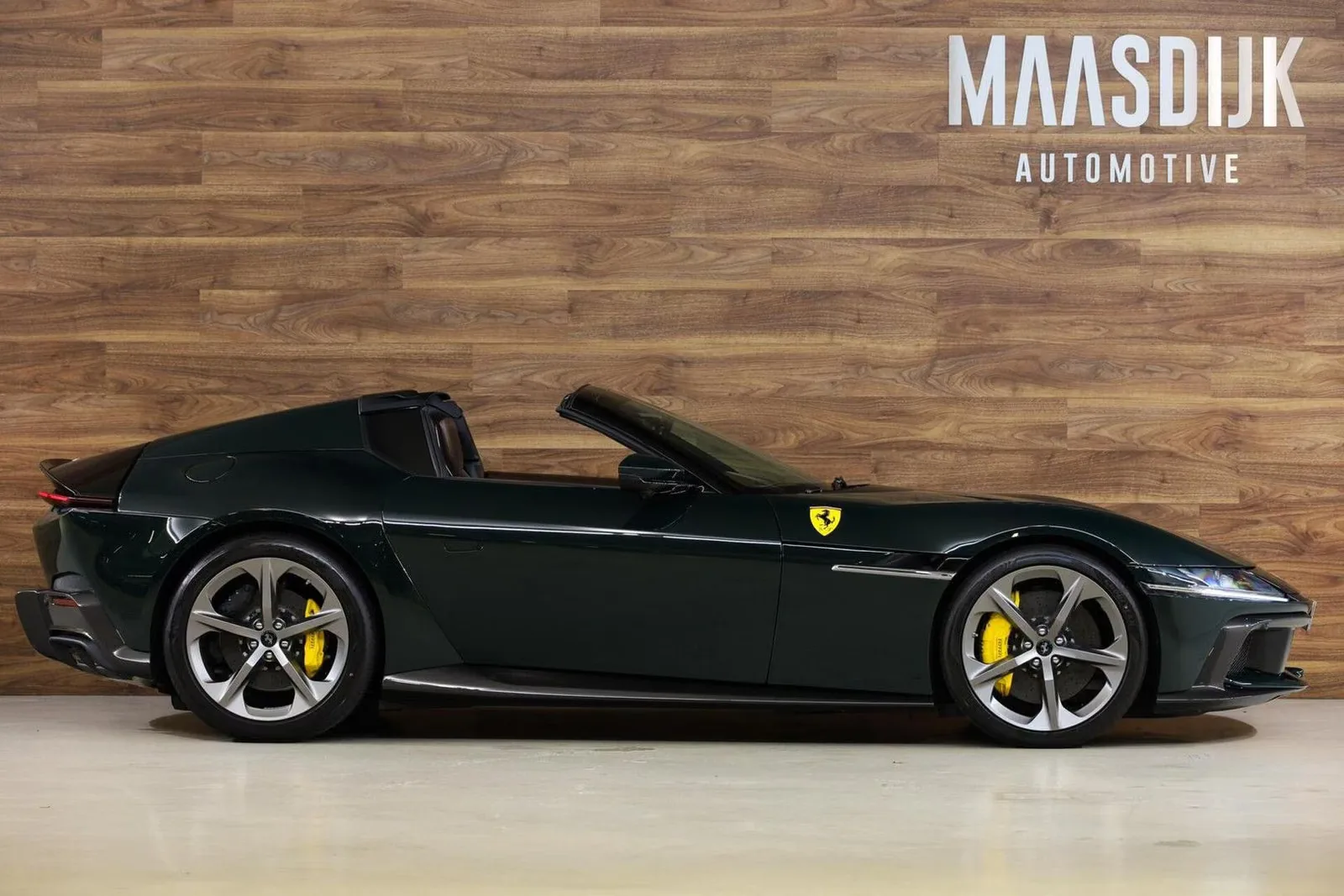 2026 Ferrari 12Cilindri Spider, 5/30