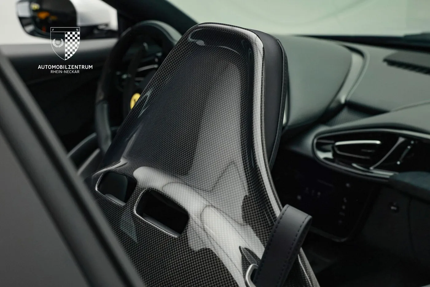 2026 Ferrari 12Cilindri Spider proposée par un spécialiste de la supercar à Viernheim, Allemagne, photo 17 sur 25