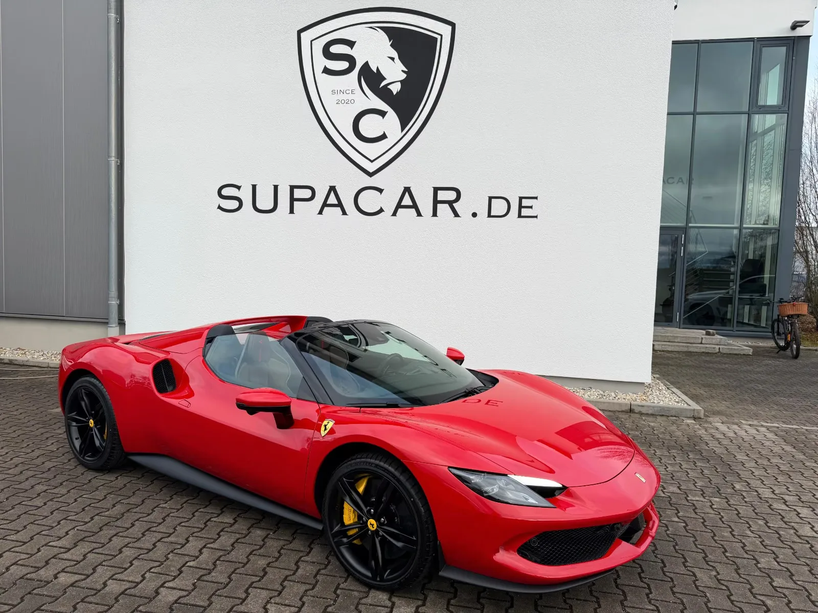 2026 Ferrari 296 GTS, 14/30